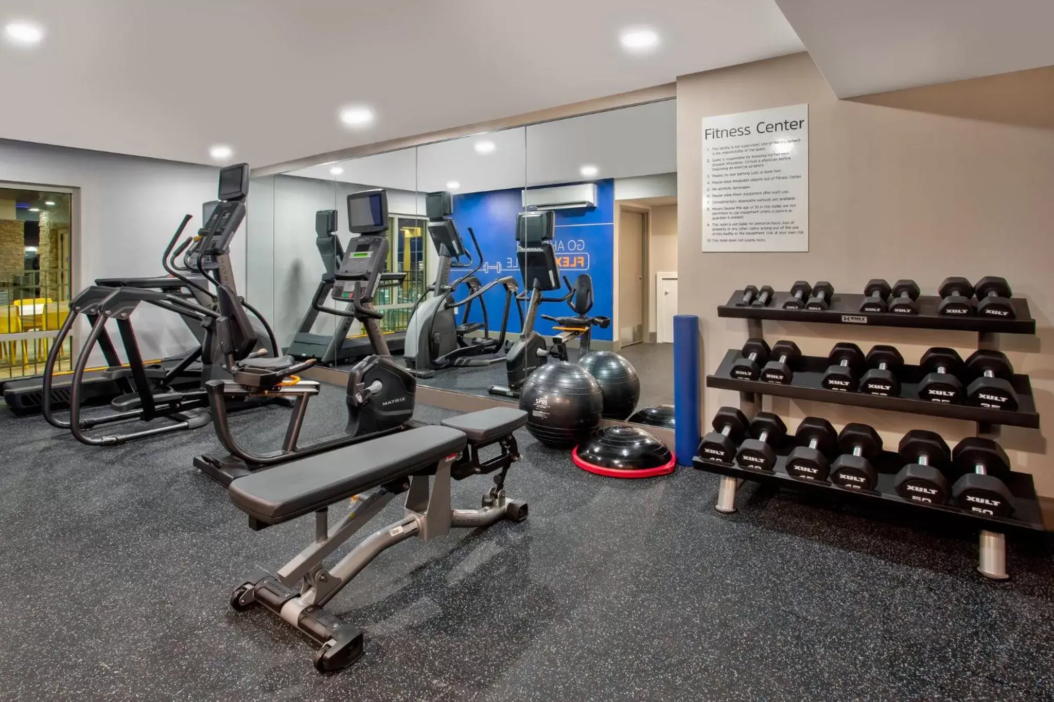 Fitness centre/facilities, Fitness Center/Facilities in Holiday Inn Express - Kitty Hawk - Outer Banks, an IHG Hotel