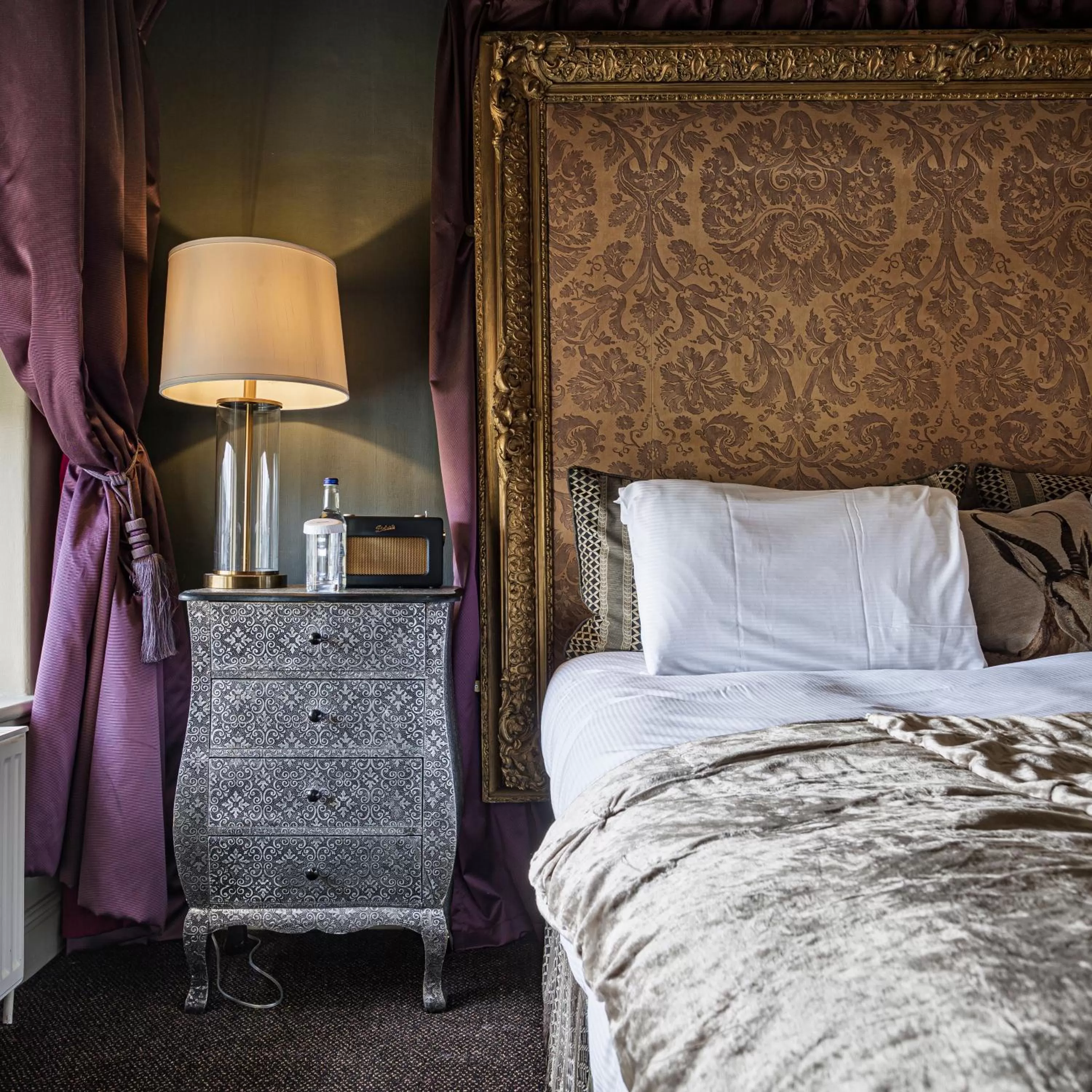 Bed in The Castle Hotel, Conwy, North Wales - The Coaching Inn Group