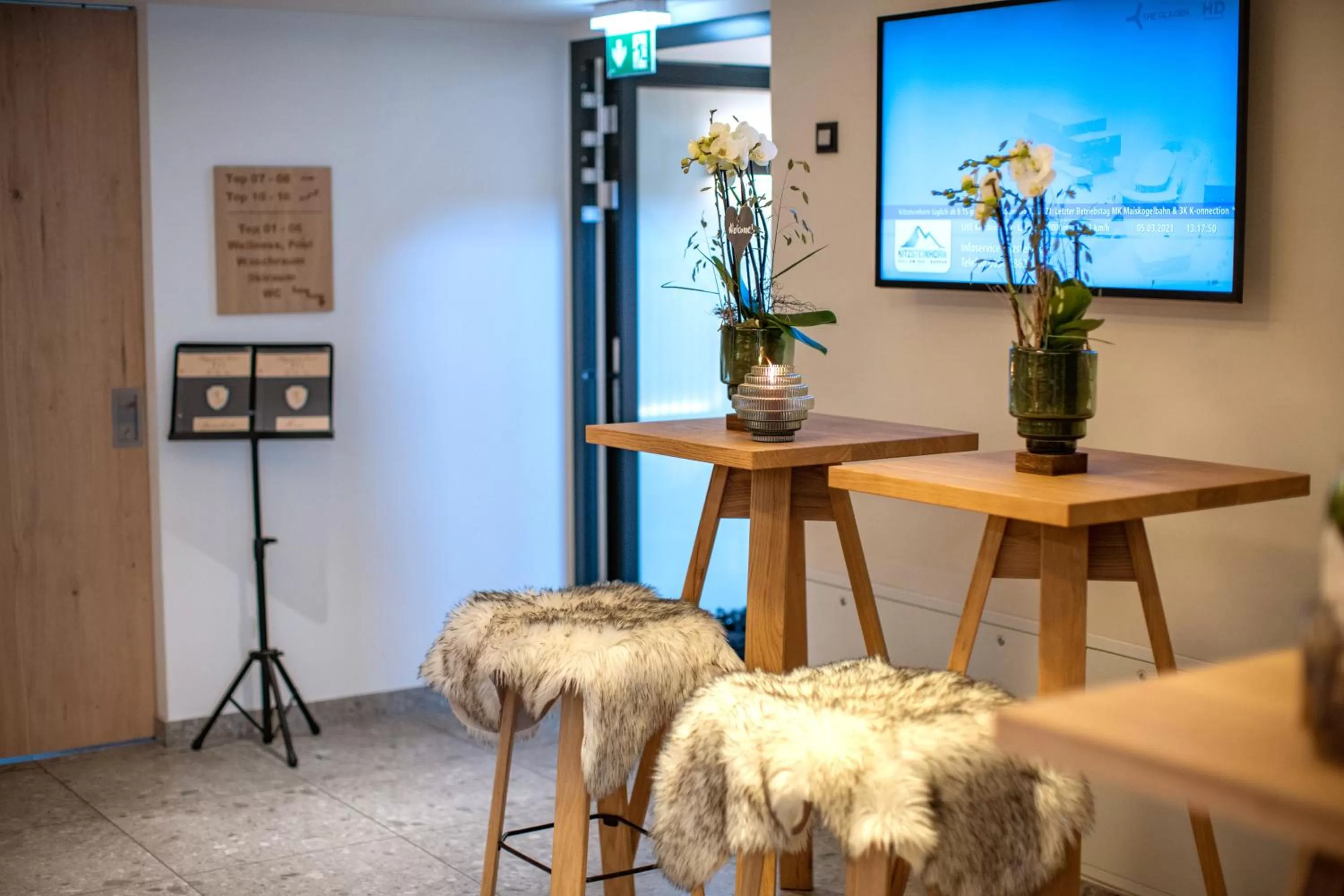 Lobby or reception in Emma Deluxe Aparthotel direkt beim Skibus