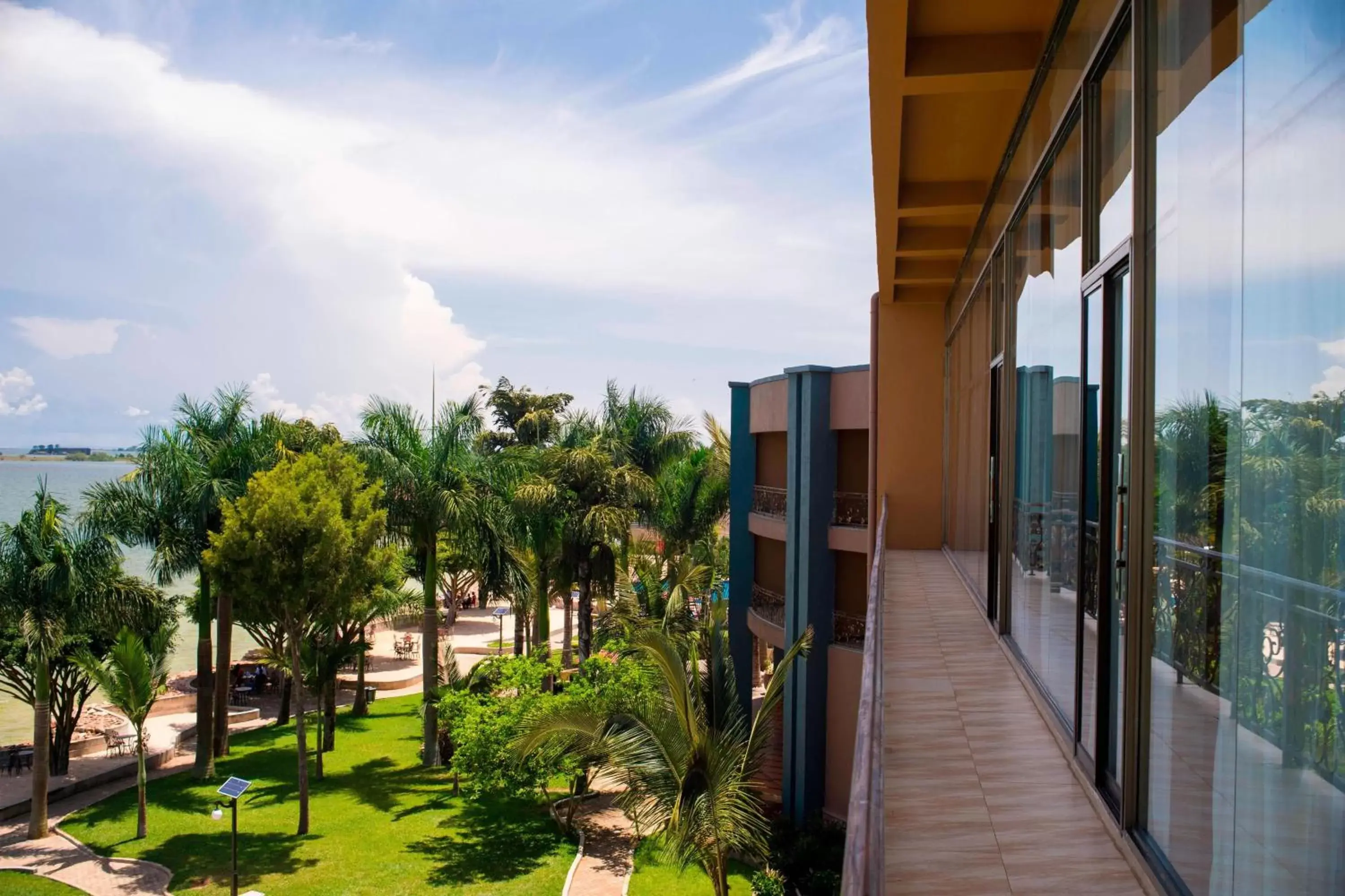 Meeting/conference room, Balcony/Terrace in Protea Hotel by Marriott Entebbe