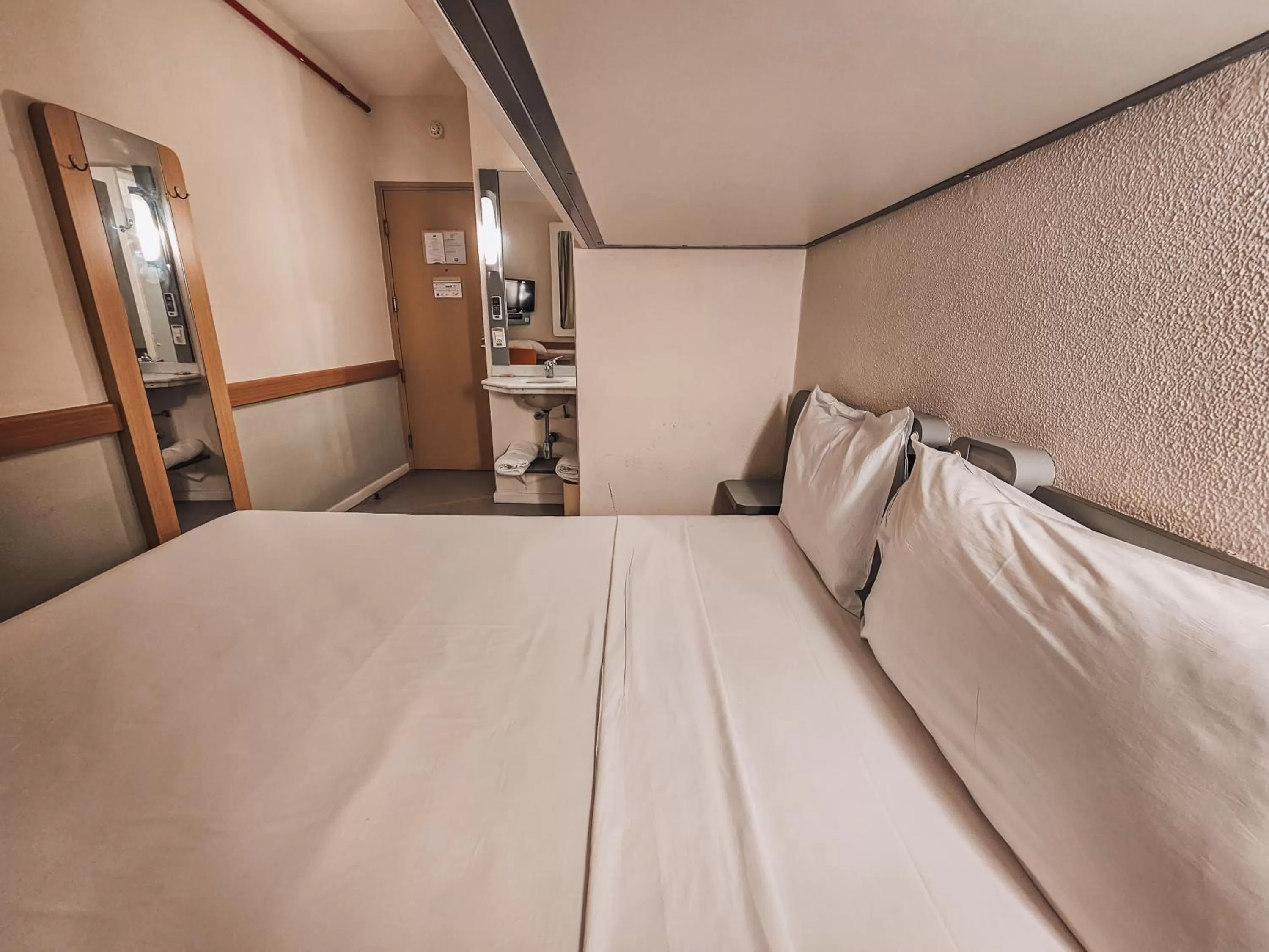 Bedroom, Bed in ibis budget Rio de Janeiro Centro