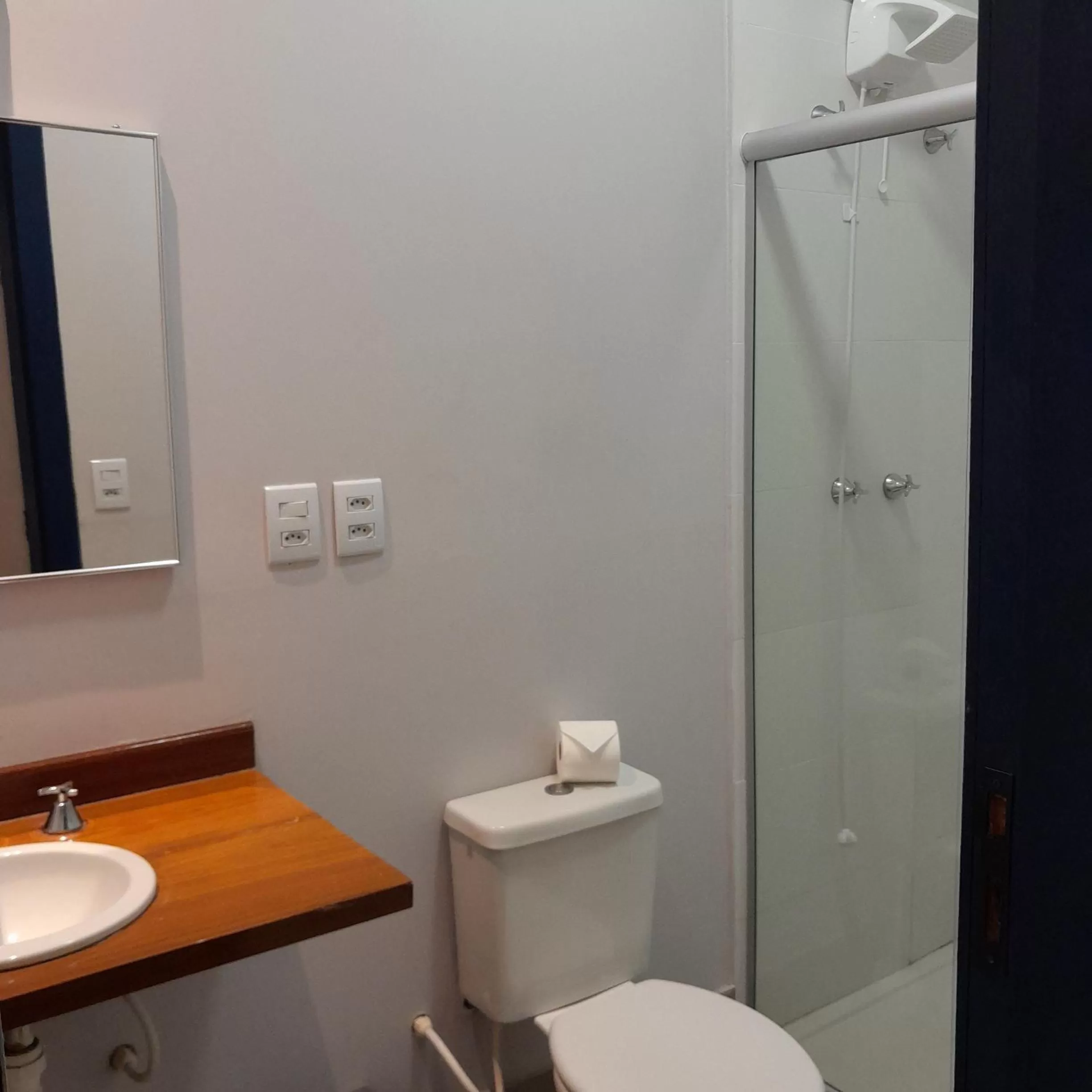 Shower, Bathroom in Hotel Barroco Mineiro