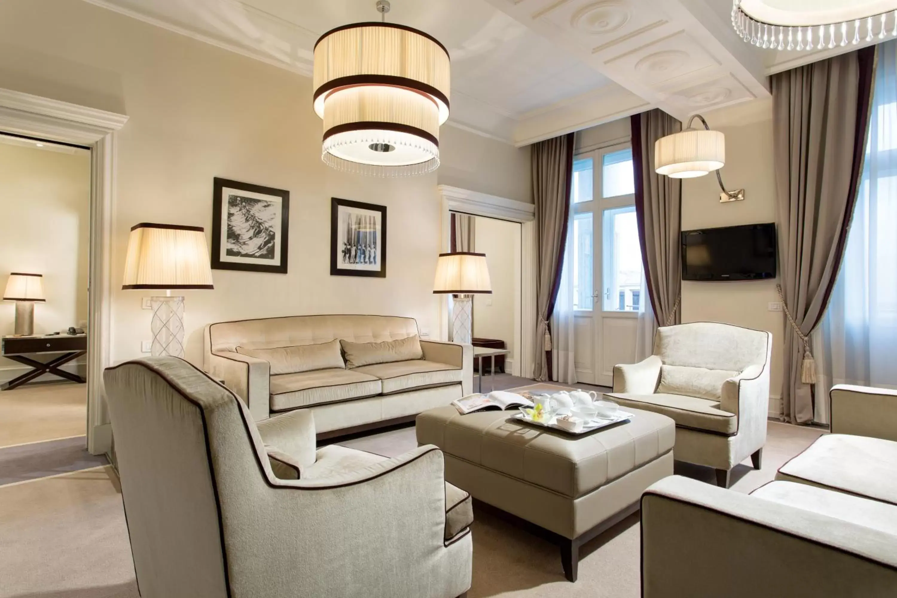 Seating Area in Savoia Excelsior Palace Trieste - Starhotels Collezione