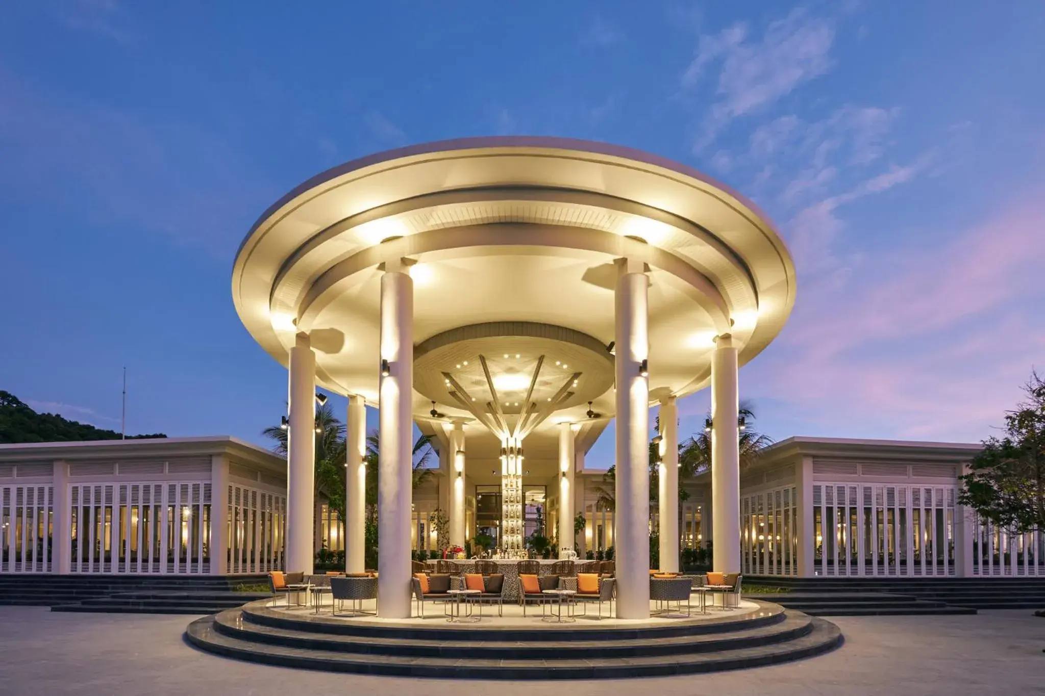 Lounge or bar in Premier Village Phu Quoc Resort Managed by Accor Lounge or bar in Premier Village Phu Quoc Resort Managed by Accor