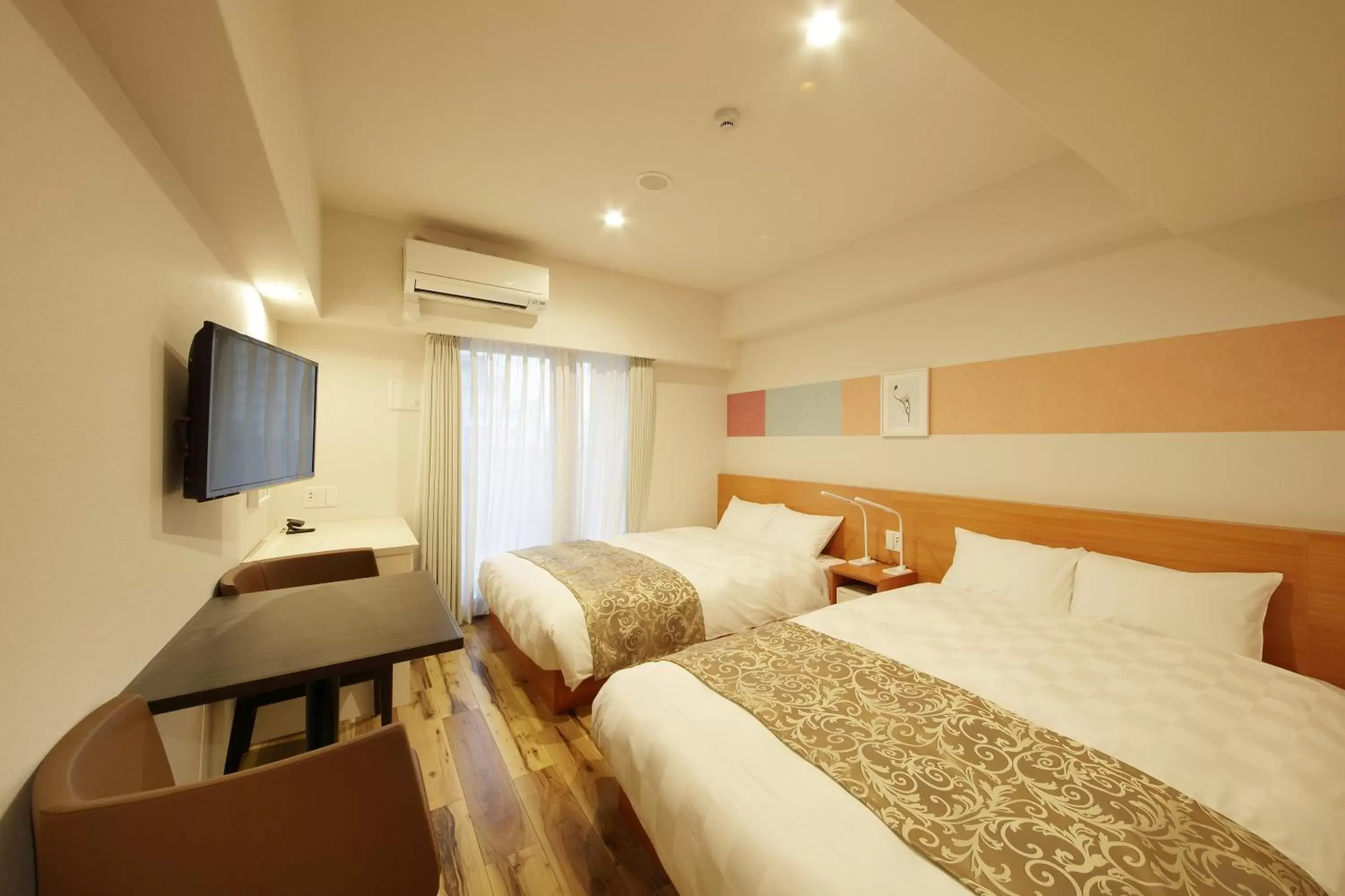 Photo of the whole room, Bed in SARASA HOTEL Shinsaibashi