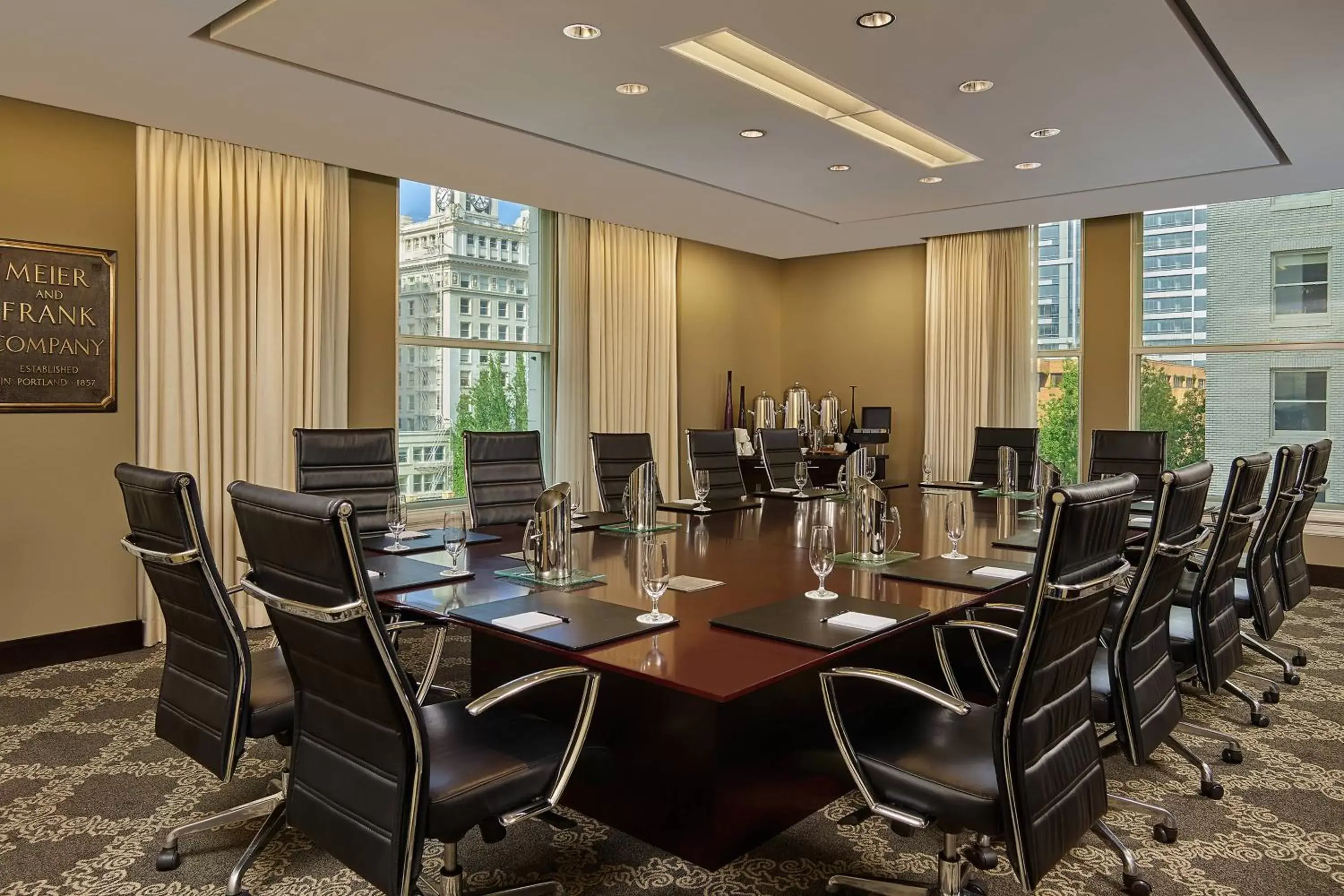 Meeting/conference room in The Nines, a Luxury Collection Hotel, Portland