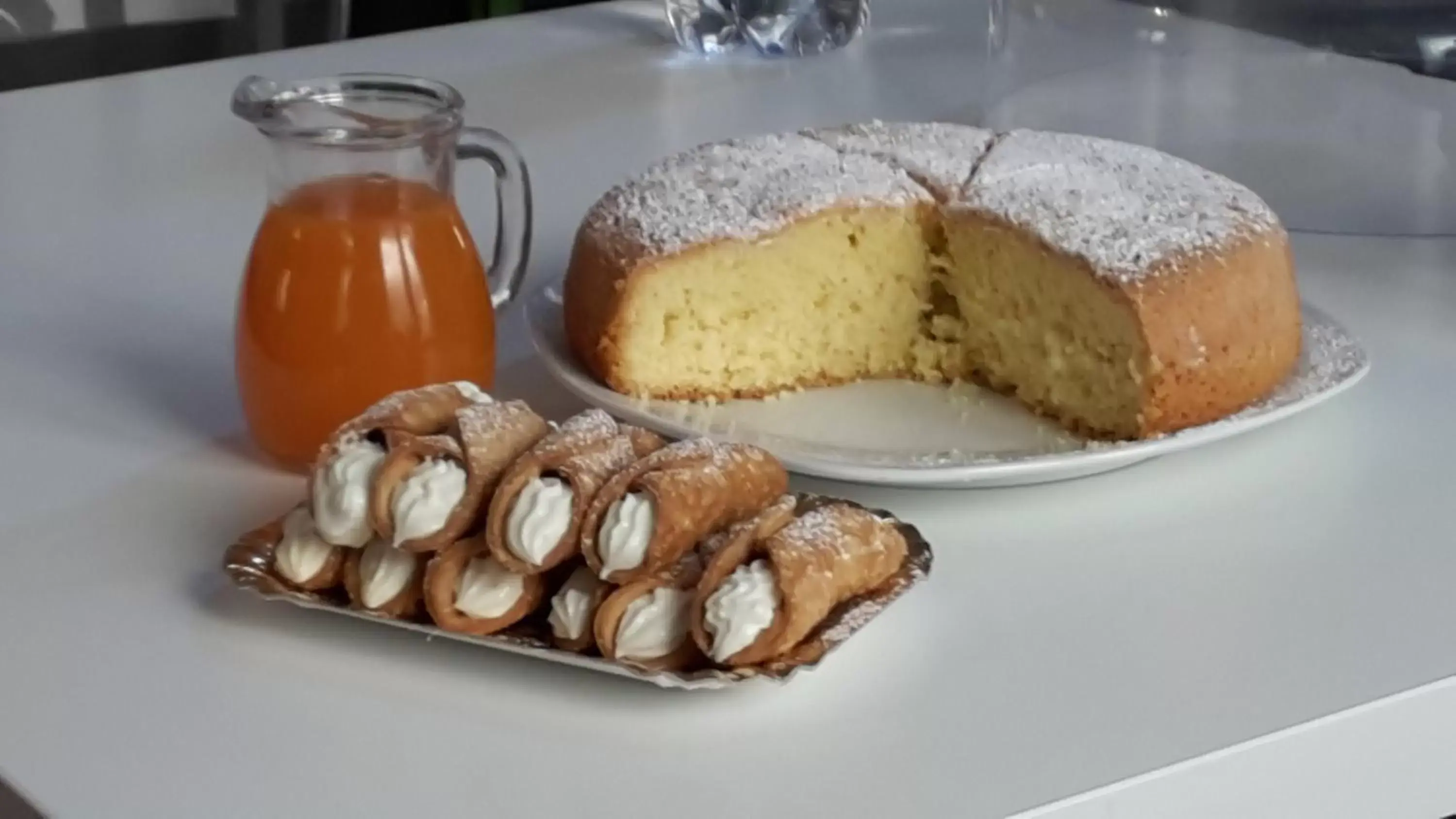 Continental breakfast in Sogni D'Oro