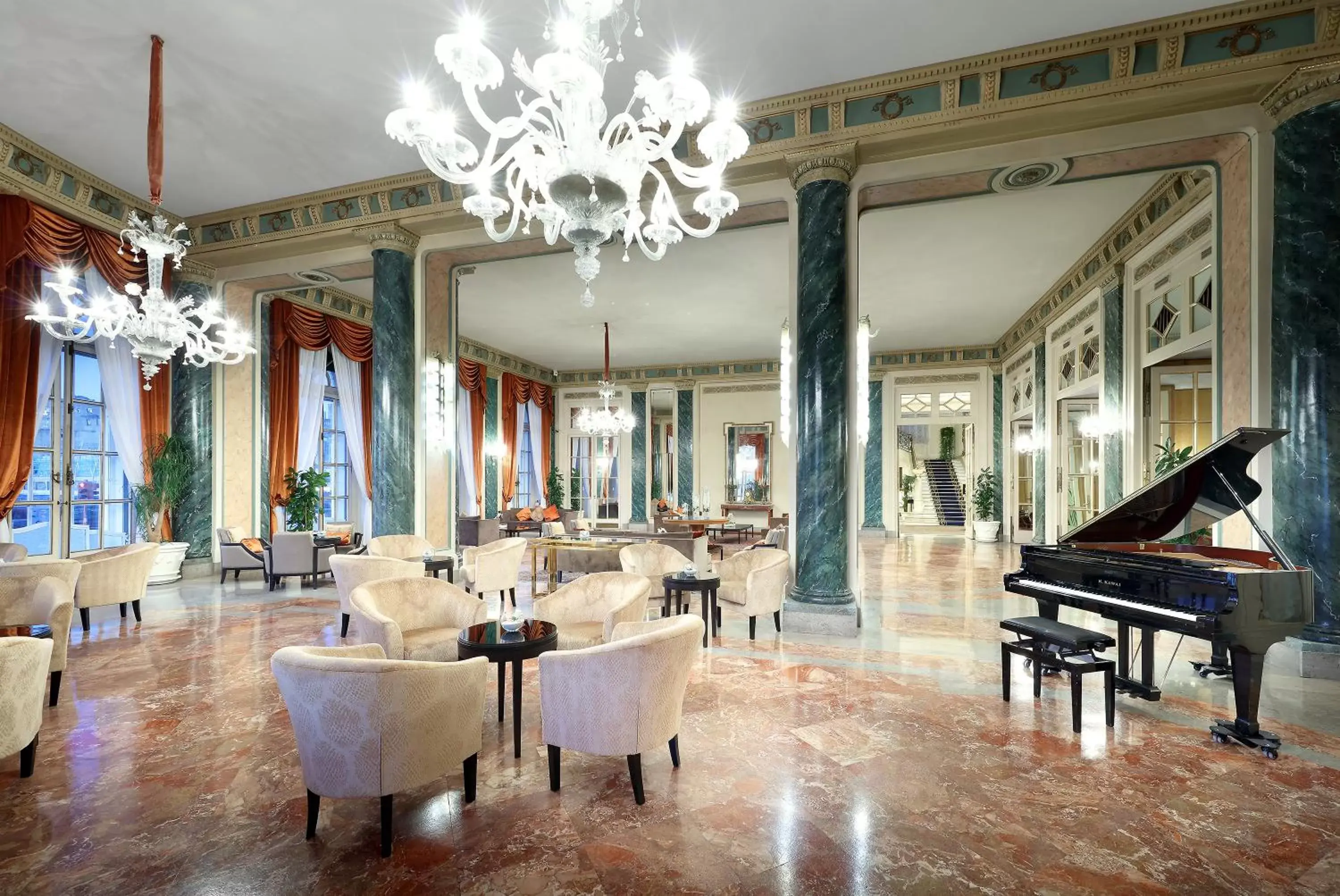 Communal lounge/ TV room, Restaurant/Places to Eat in Eurostars Hotel Excelsior