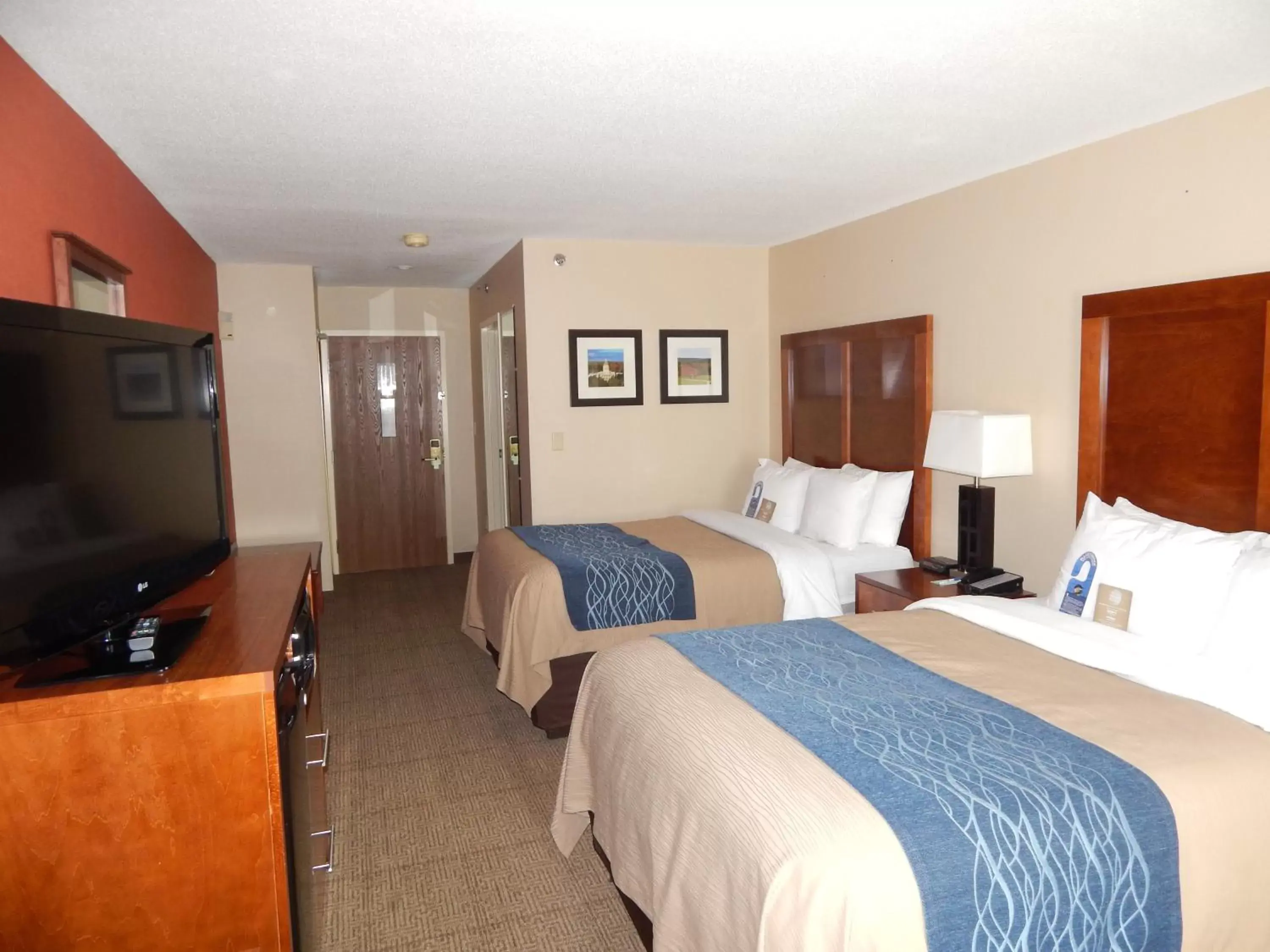 Double Room with Two Double Beds - Non-Smoking in Comfort Inn Civic Center