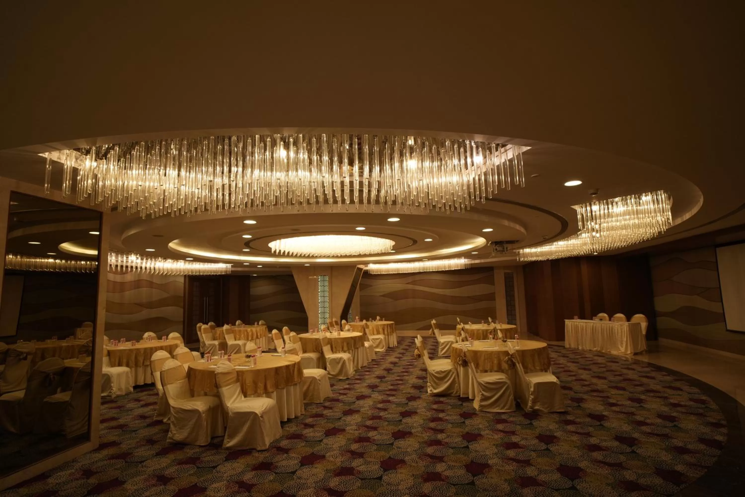 Banquet/Function facilities in Radisson Udaipur