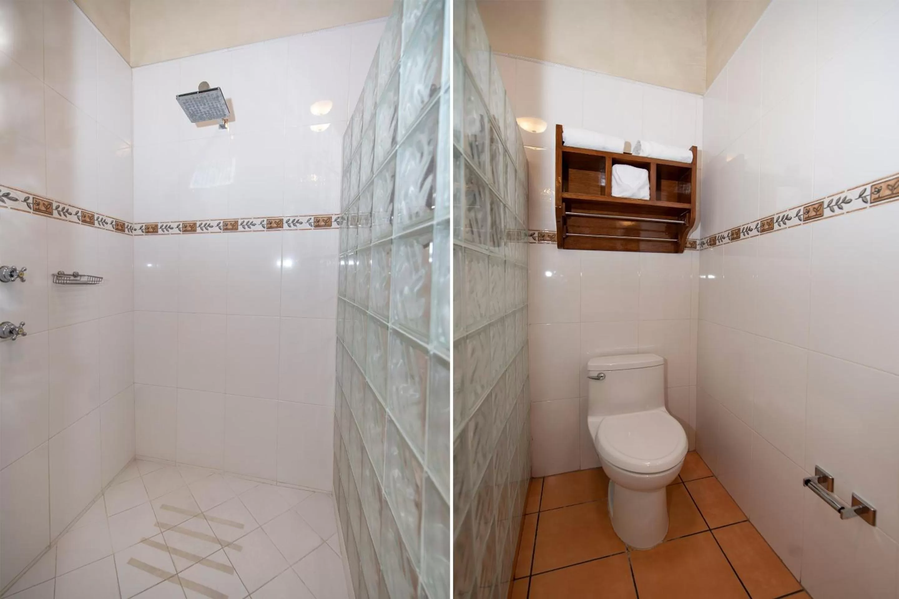 Bathroom in Hotel Senorial