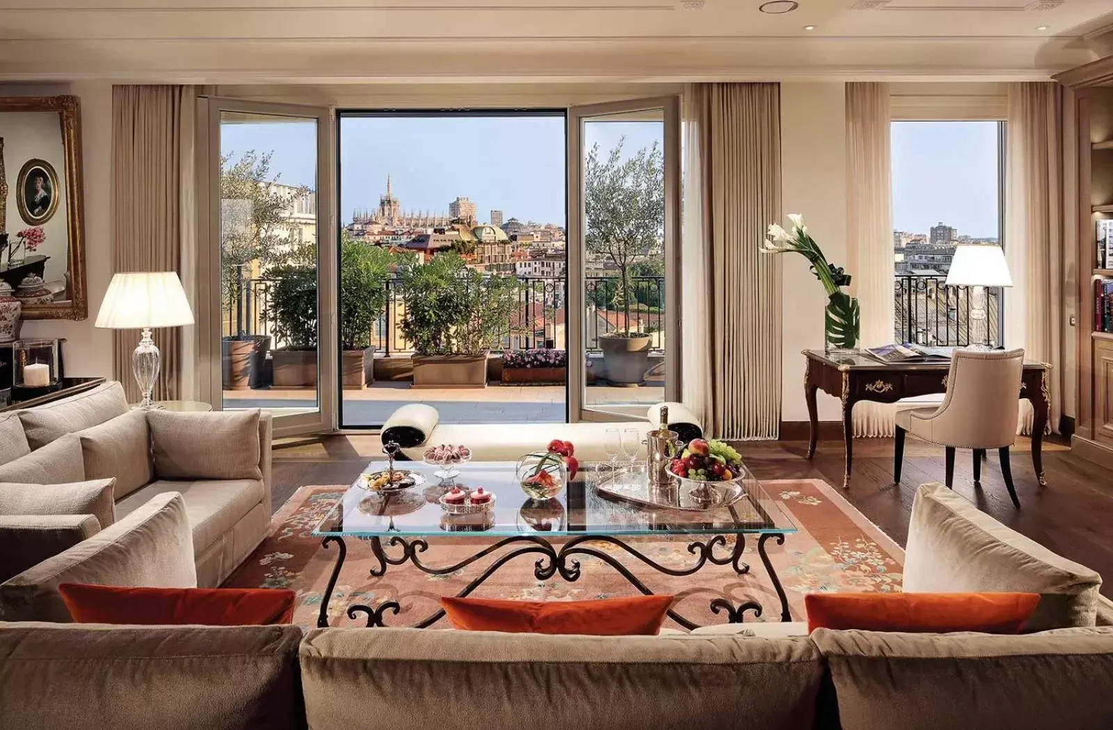 Living room, Seating Area in Palazzo Parigi Hotel & Grand Spa - LHW