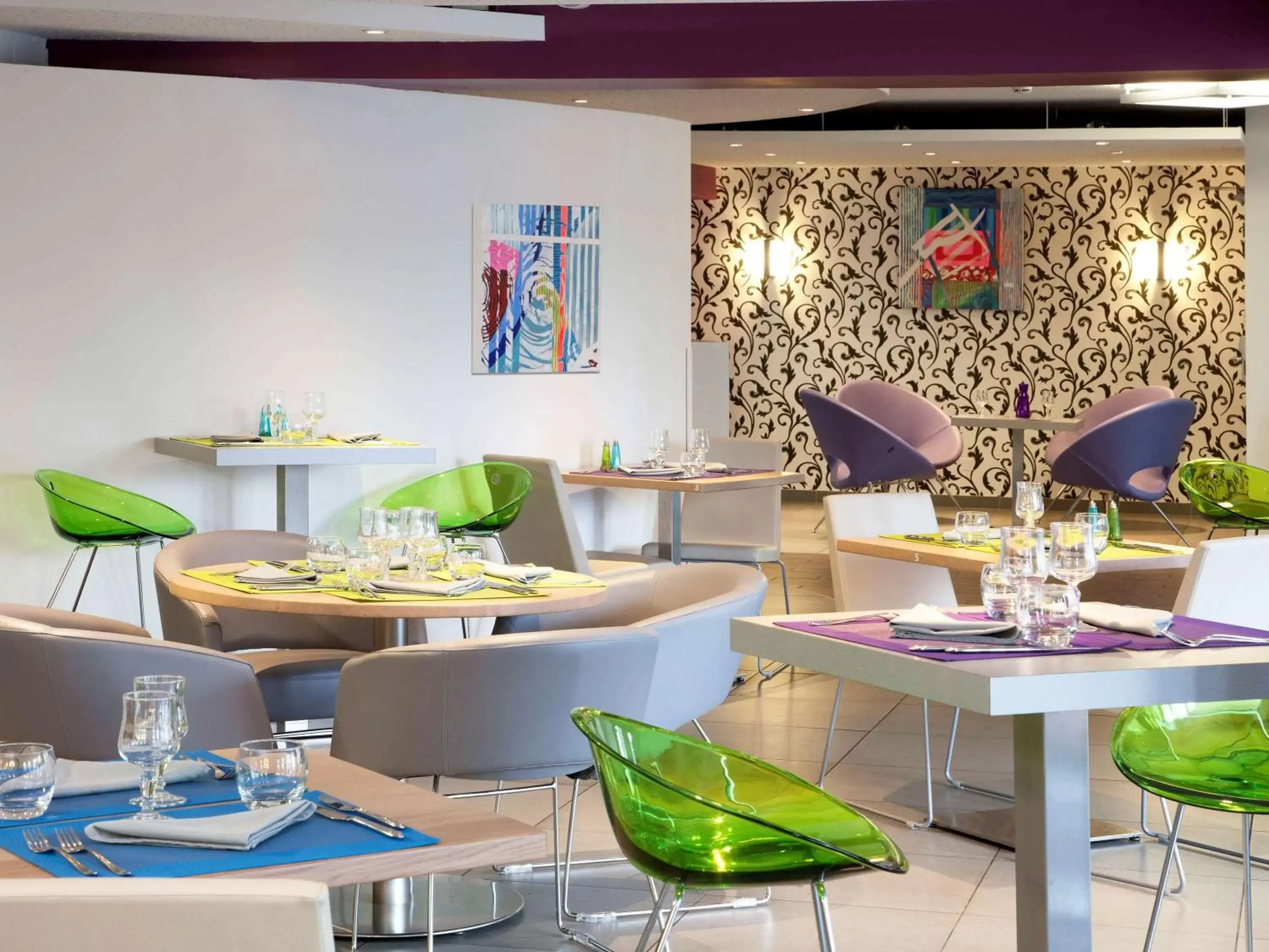 Restaurant/Places to Eat in ibis styles Brive Ouest