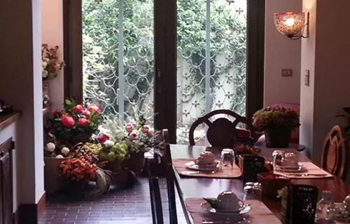 Restaurant/places to eat in Casa Calicantus