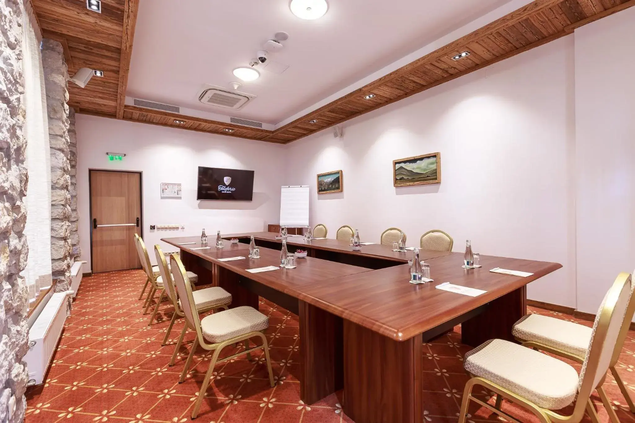 Business facilities in Teleferic Grand Hotel