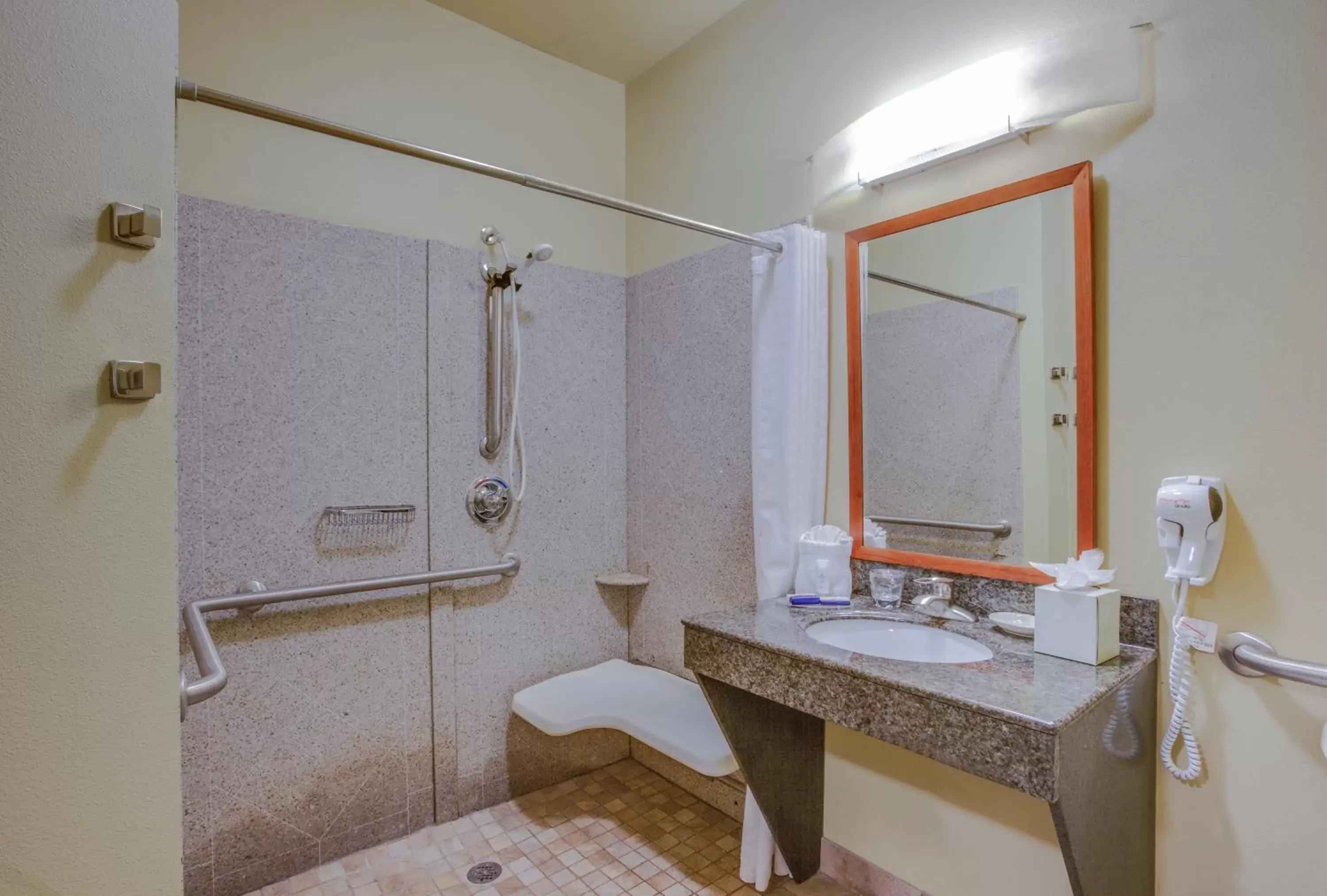 Photo of the whole room, Bathroom in Candlewood Suites Richmond Airport, an IHG Hotel