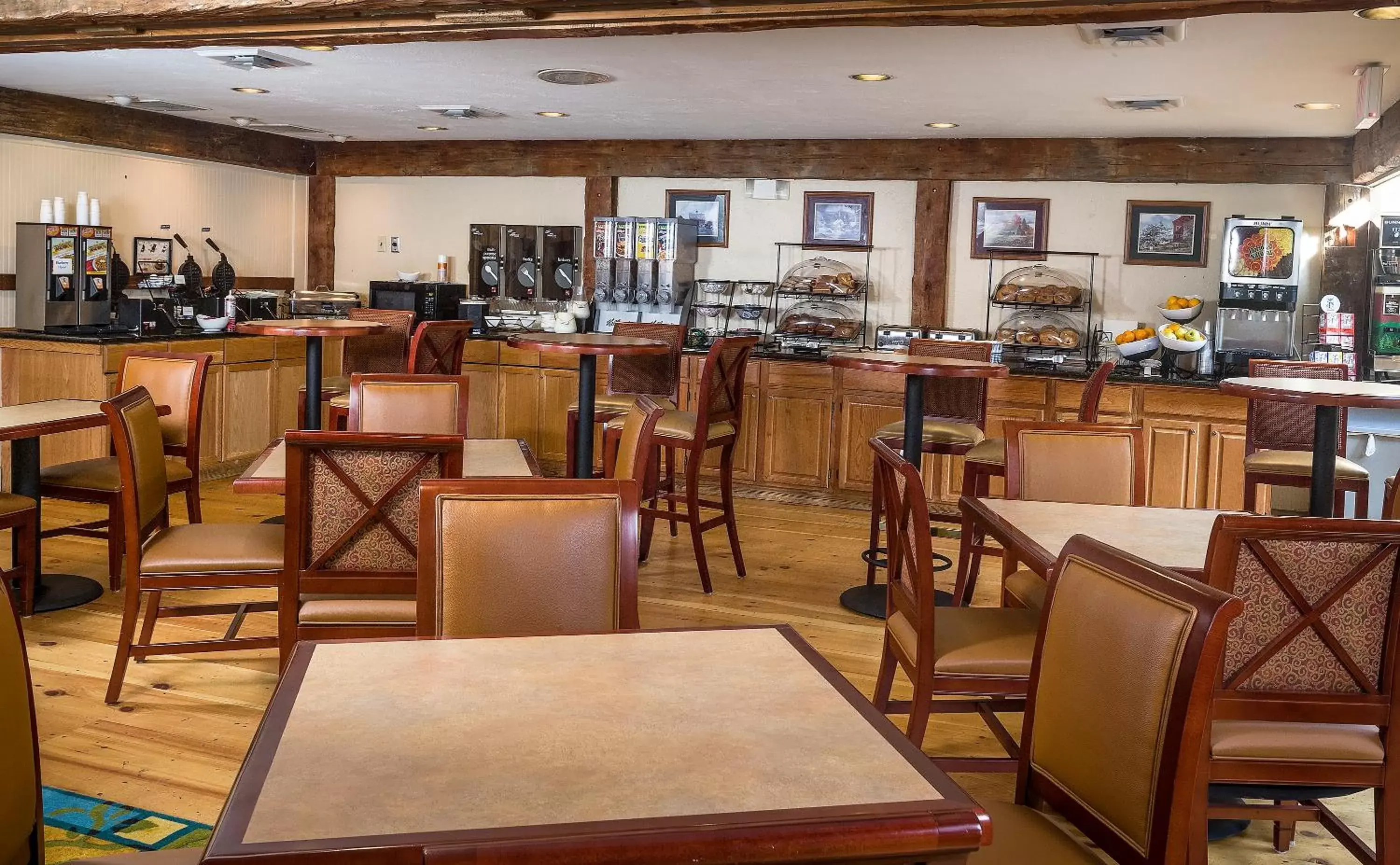 Area and facilities, Restaurant/Places to Eat in Best Western Inn & Suites Rutland-Killington