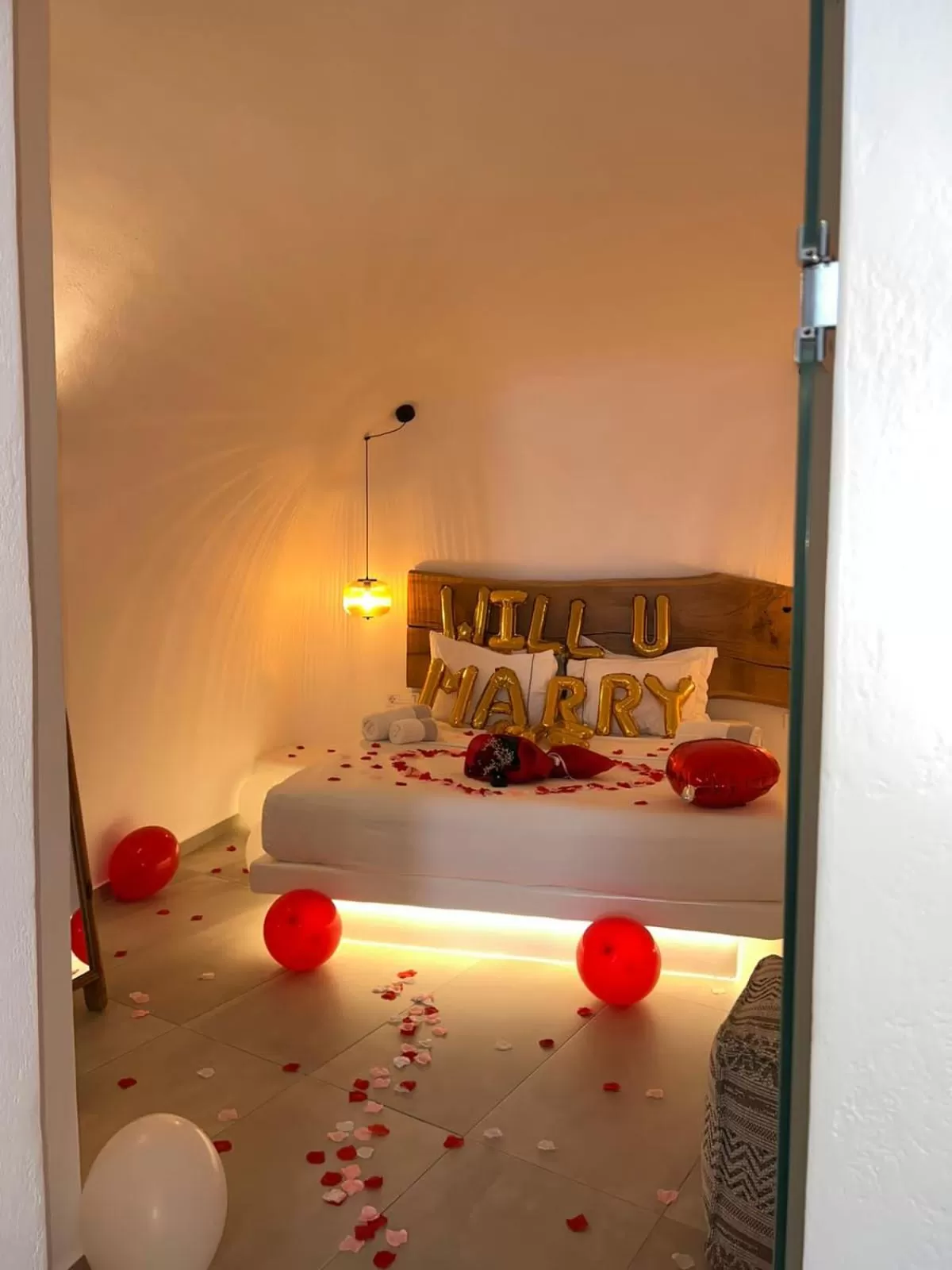 Decorative detail, Bed in Eternity Suites Santorini