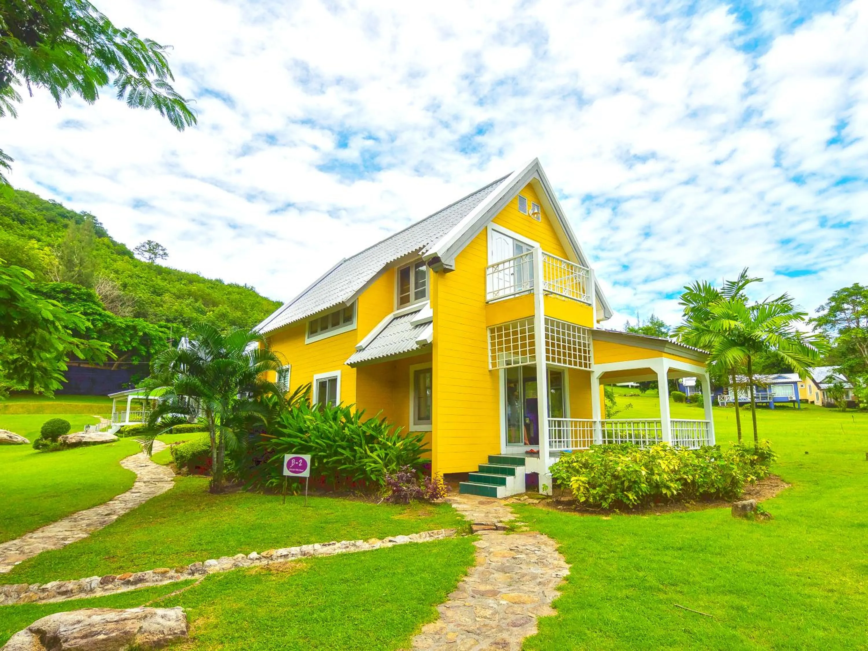 Photo of the whole room in Brookside Valley Resort