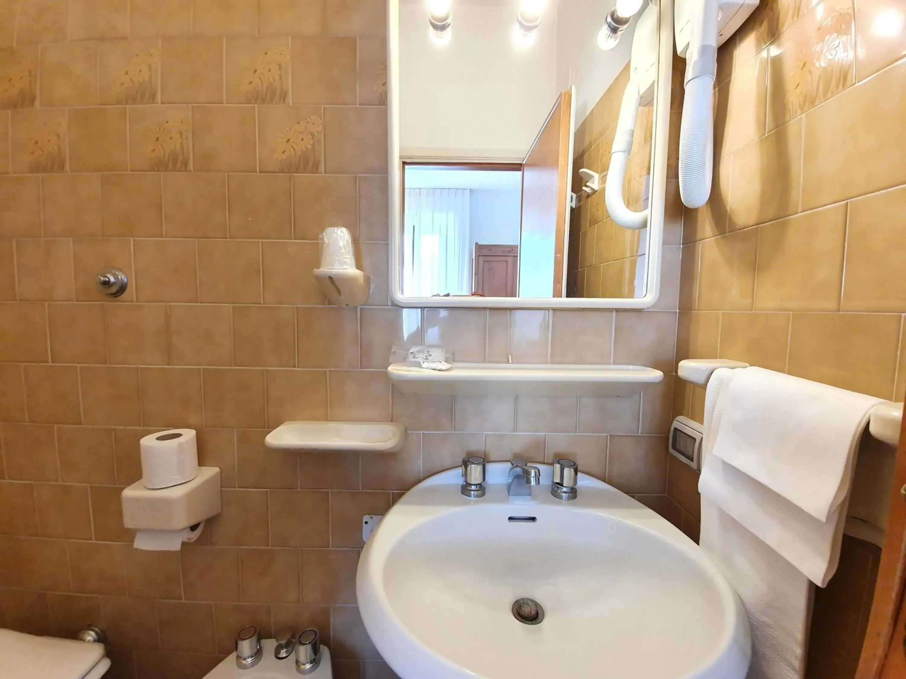 Bathroom in Villa Nencini