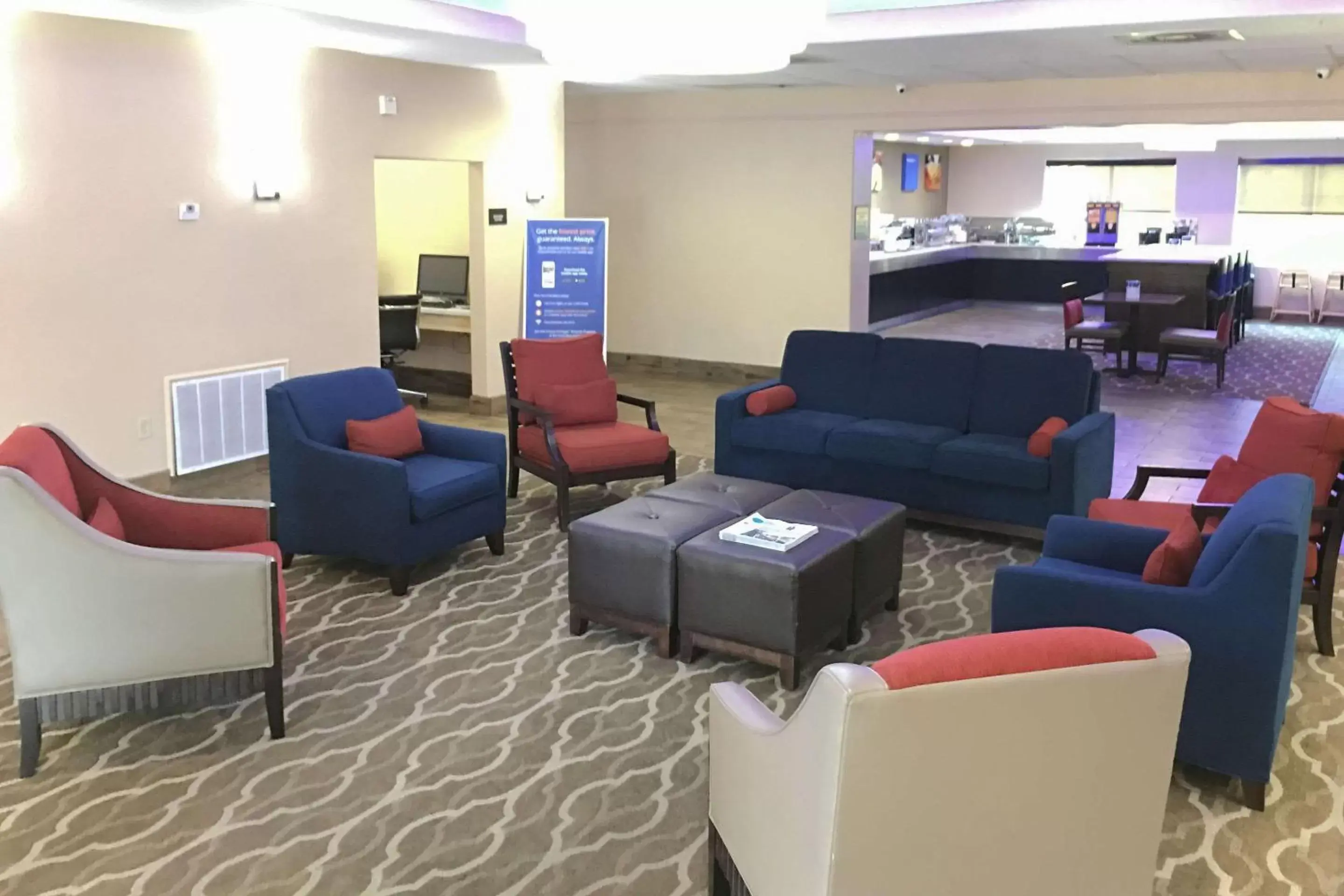 Lobby or reception in Comfort Inn & Suites Near Six Flags & Medical Center Lobby or reception in Comfort Inn & Suites Near Six Flags & Medical Center