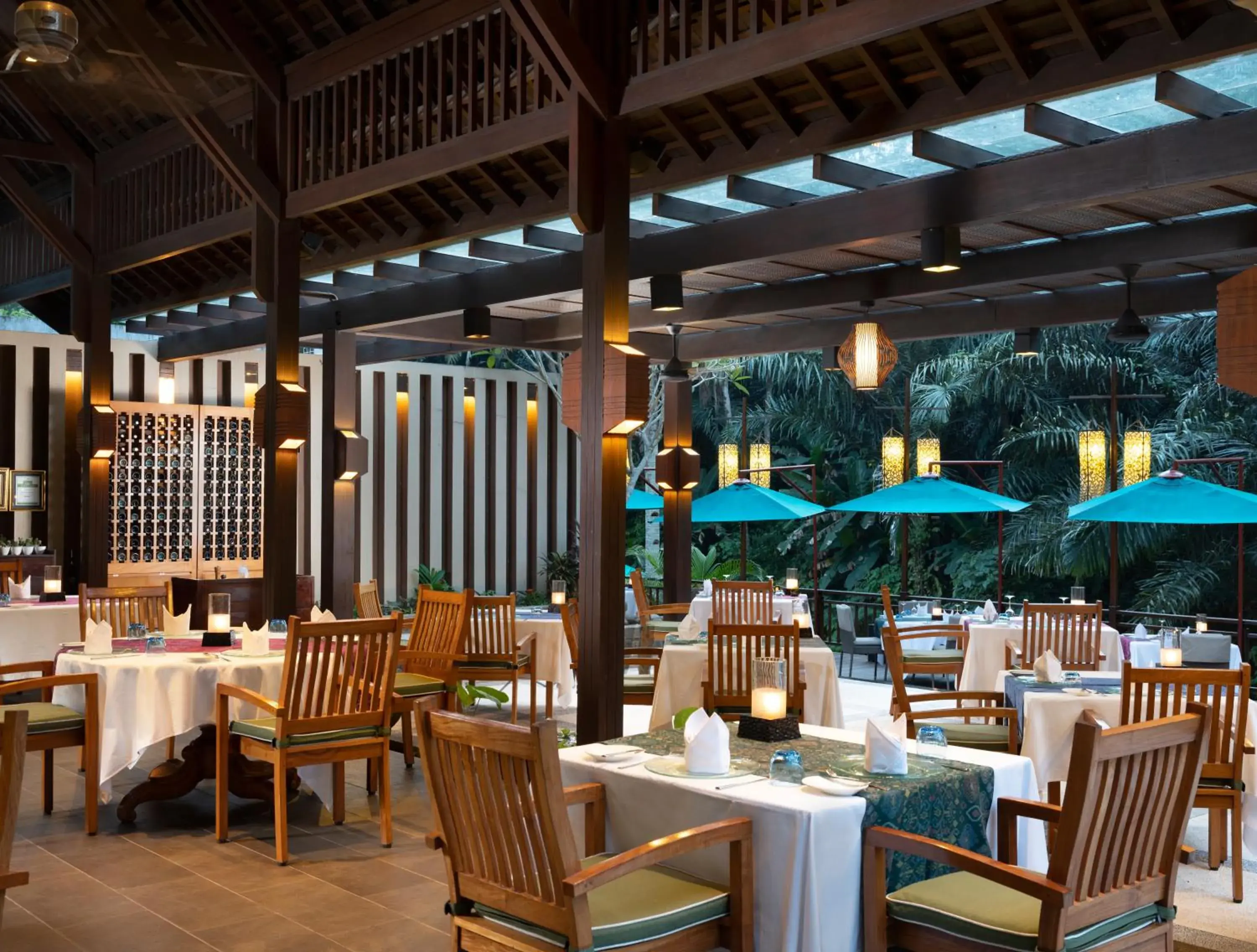 Restaurant/Places to Eat in The Samaya Ubud Villas