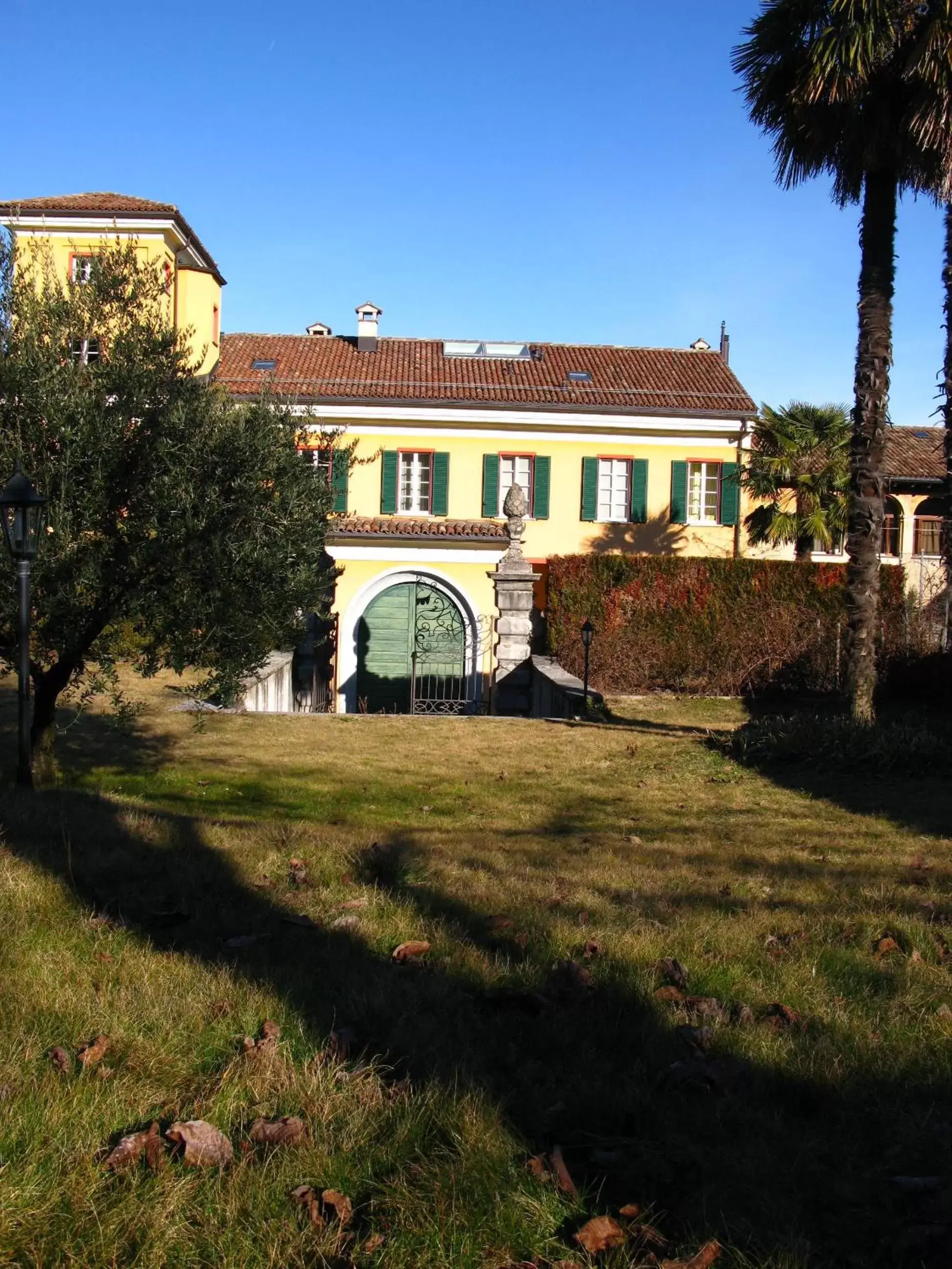 Property building, Garden in Castello di Brusata Apartment