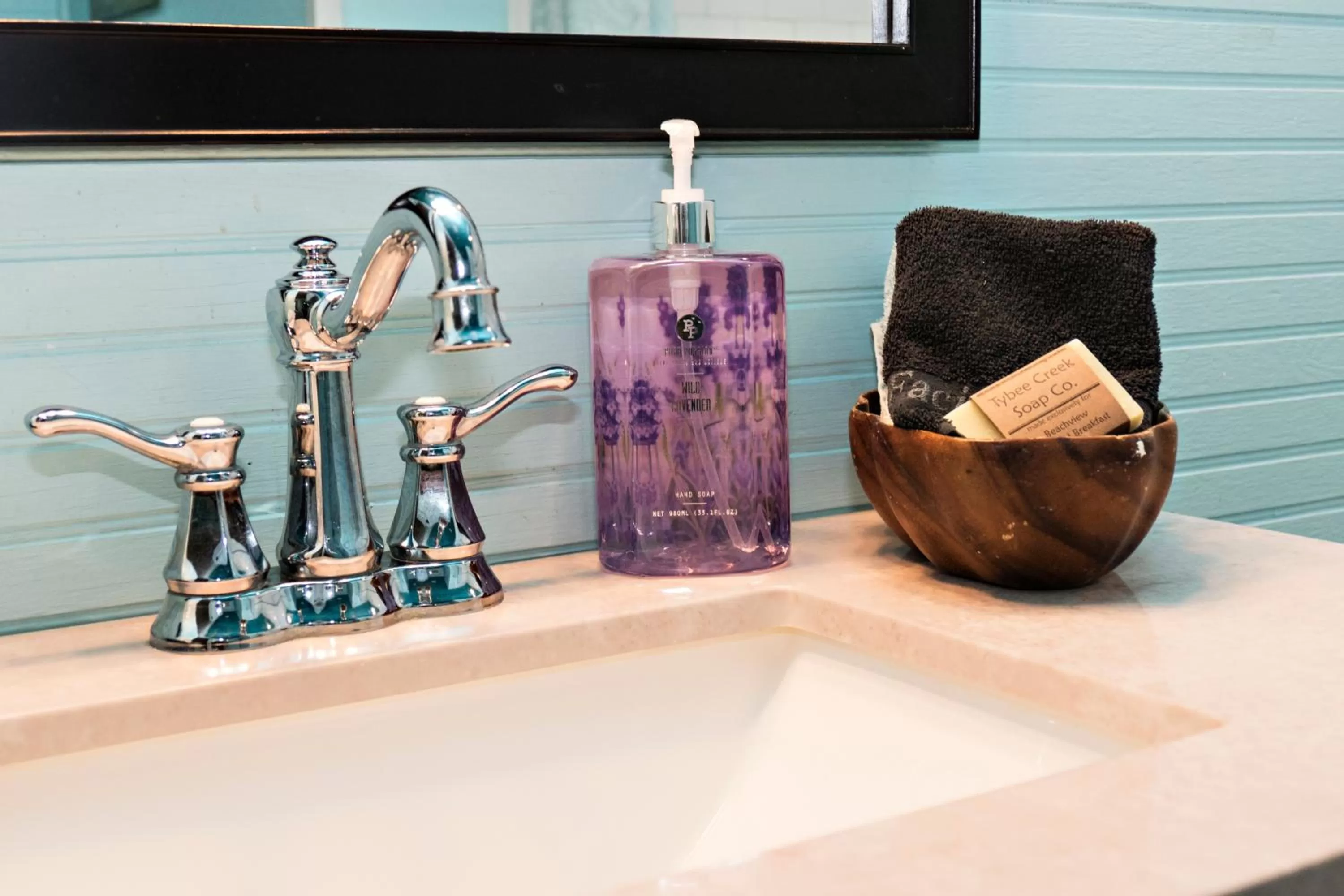 Bathroom in Beachview Inn and Spa