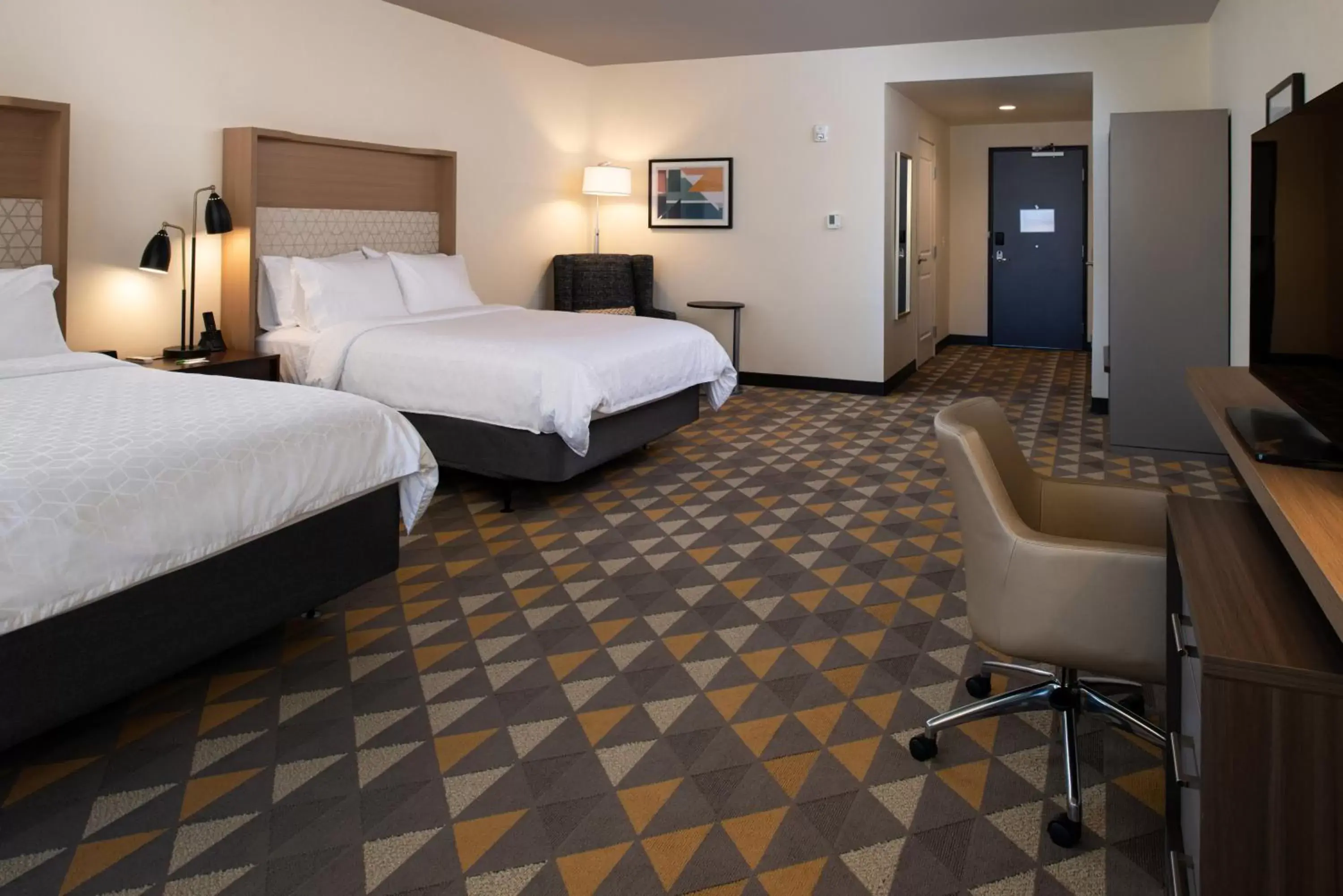 Photo of the whole room, Bed in Holiday Inn & Suites - Idaho Falls, an IHG Hotel