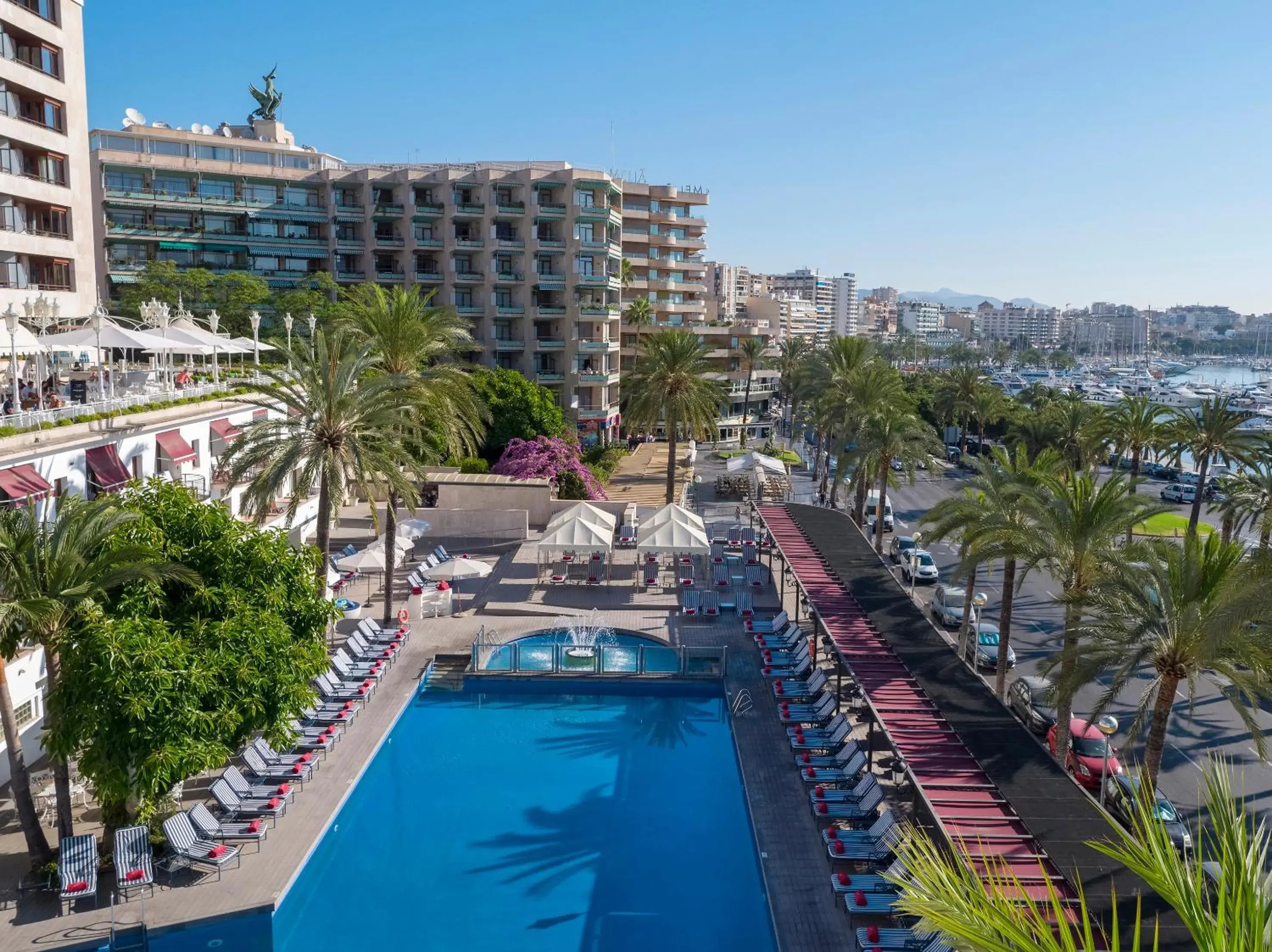 Bird's eye view, Pool View in Hotel Victoria Gran Meliá