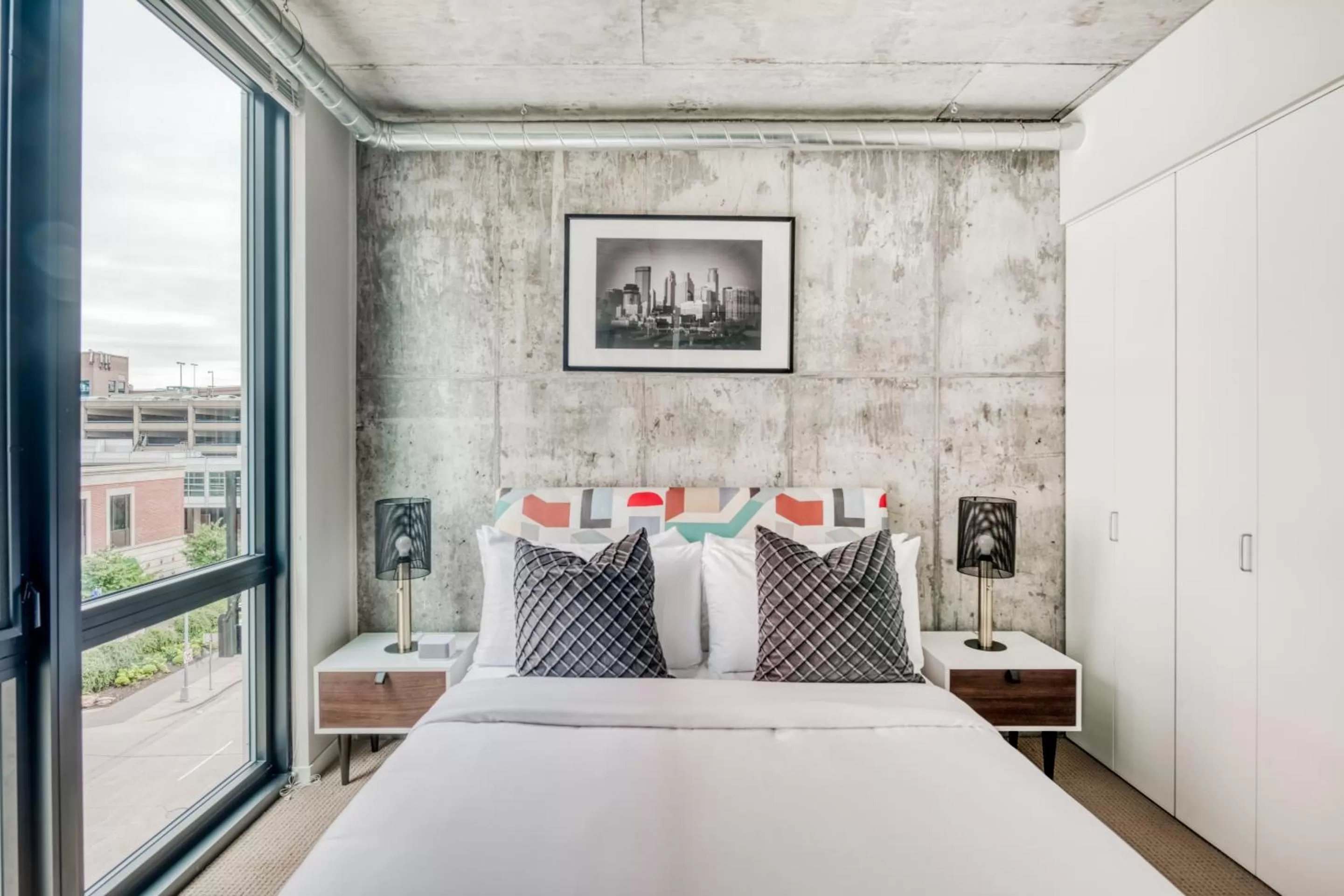 Bed in Mint House Minneapolis - Downtown West