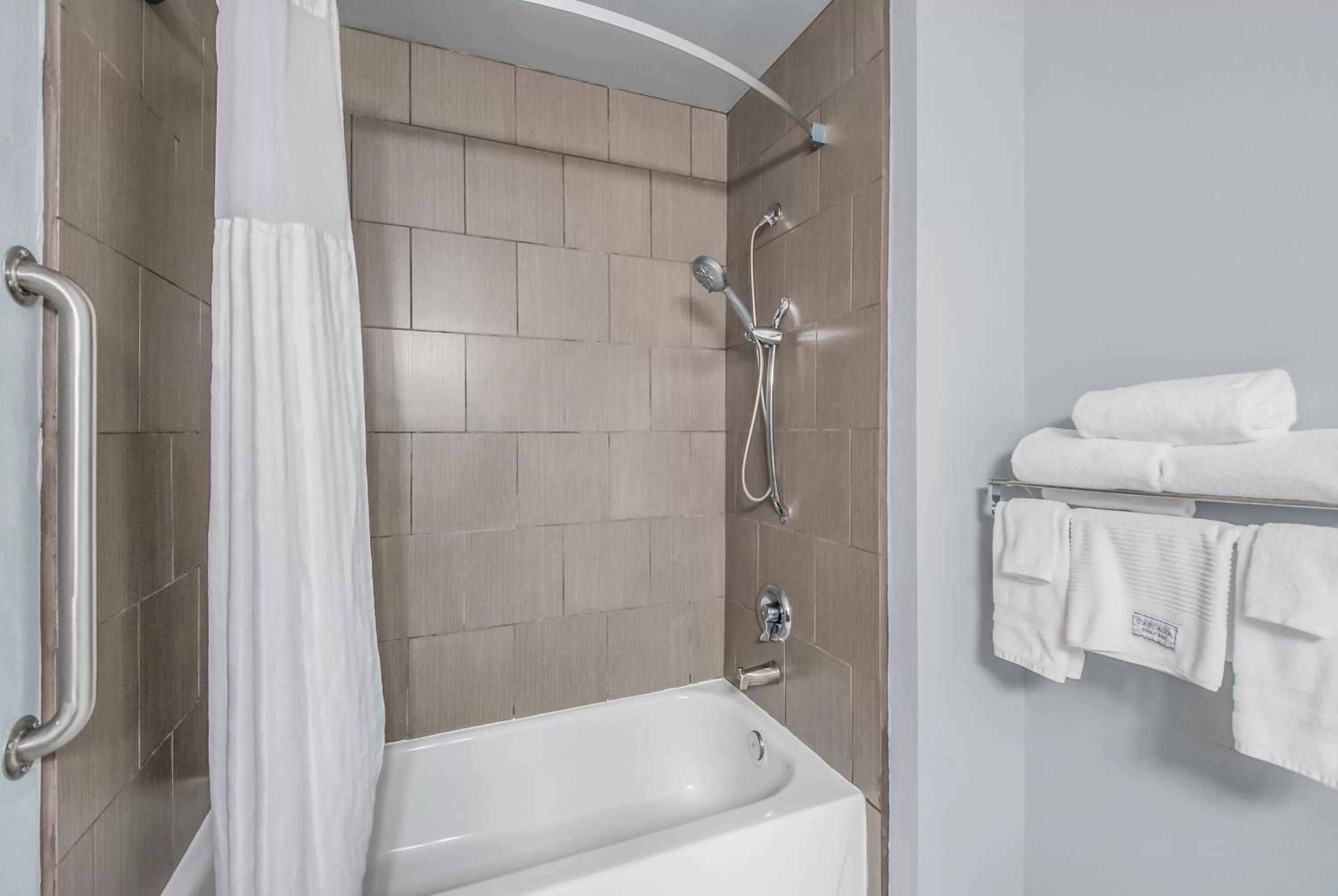 Red Lion Inn & Suites Sequim at Olympic National Park