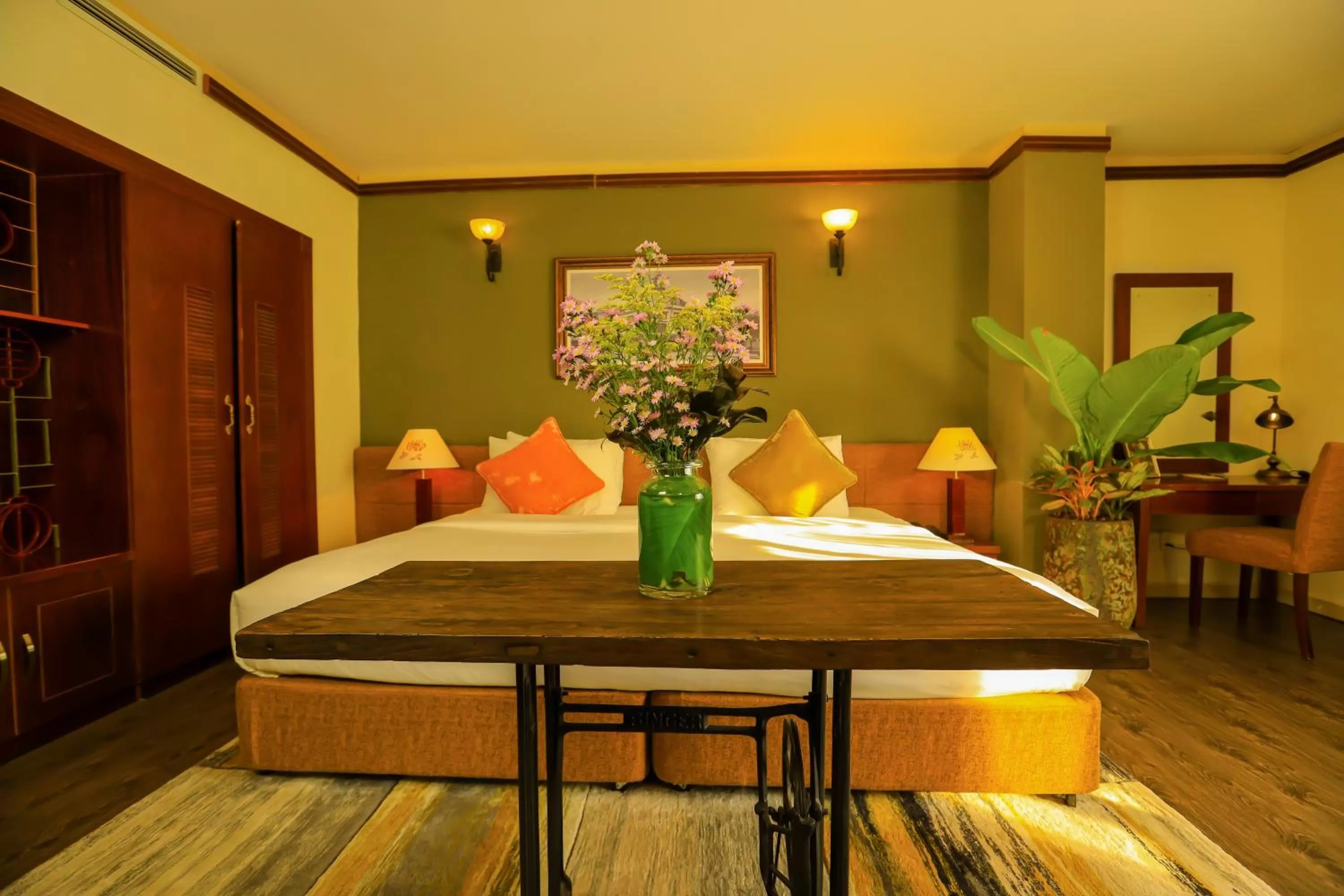 Bedroom, Dining Area in Prostyle Hotel Ho Chi Minh プロスタイルホテルホーチミン