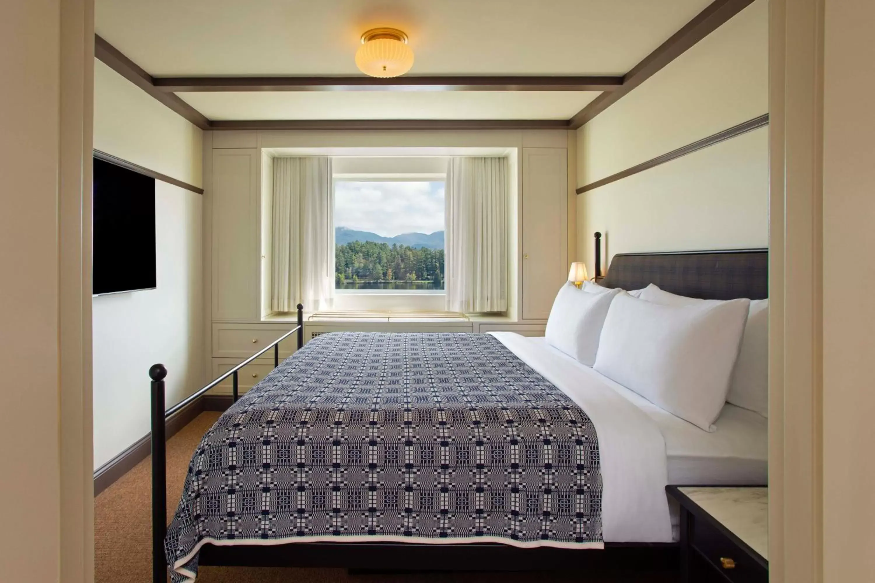 Photo of the whole room, Bed in Grand Adirondack Hotel, Lake Placid, a Tribute Portfolio Hotel