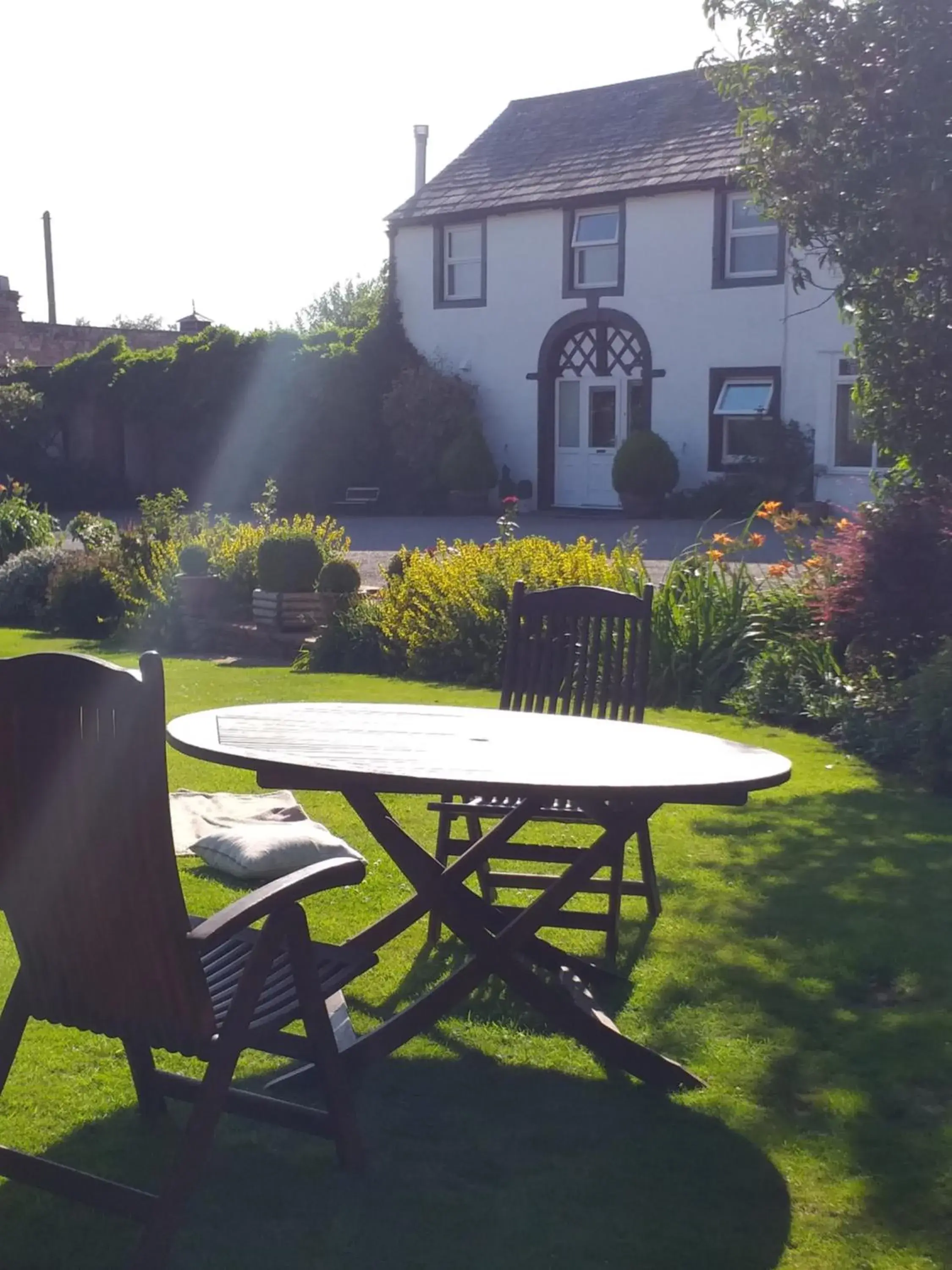 Facade/entrance in The White House Guest House Facade/entrance in The White House Guest House