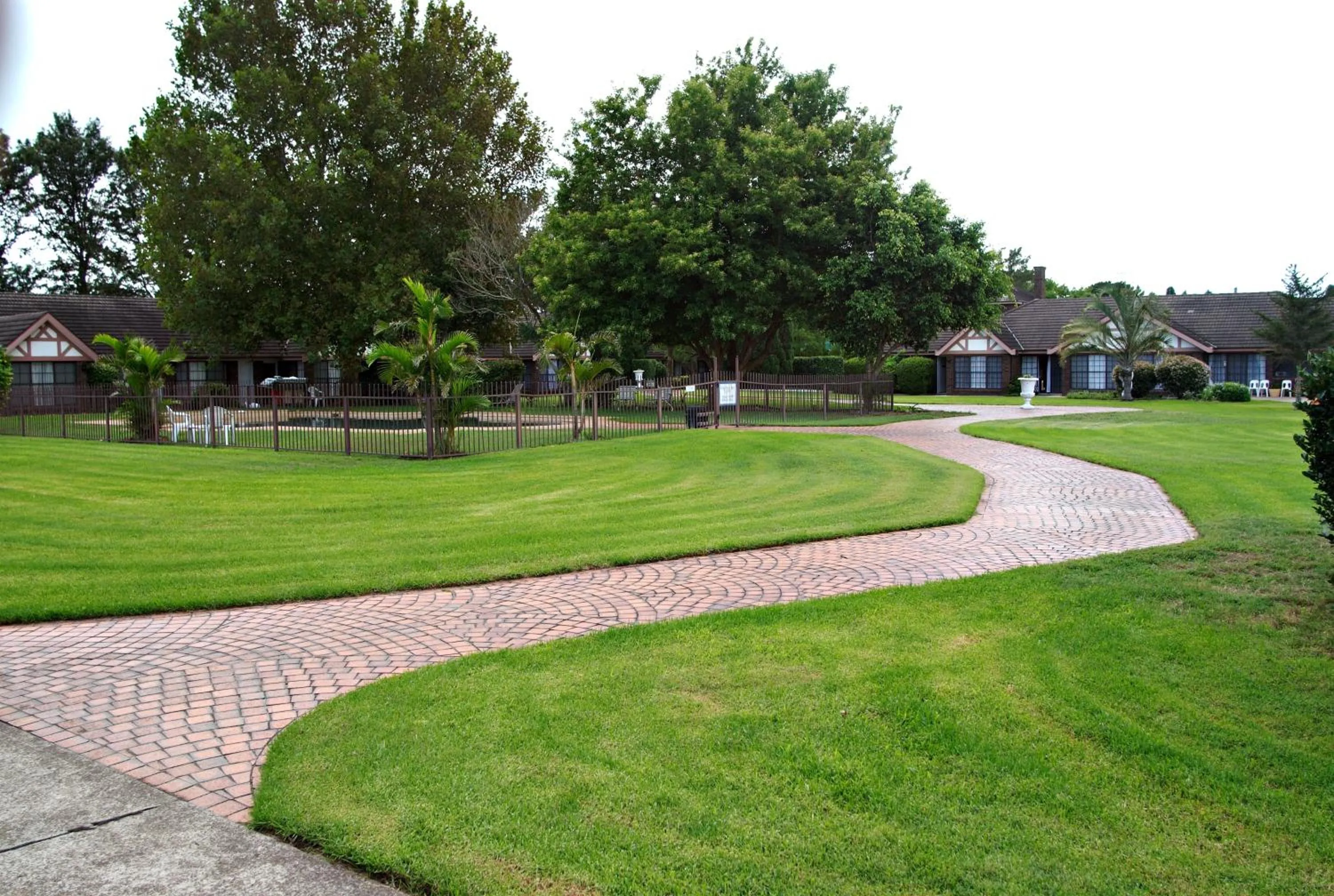 Garden in Sir Francis Drake