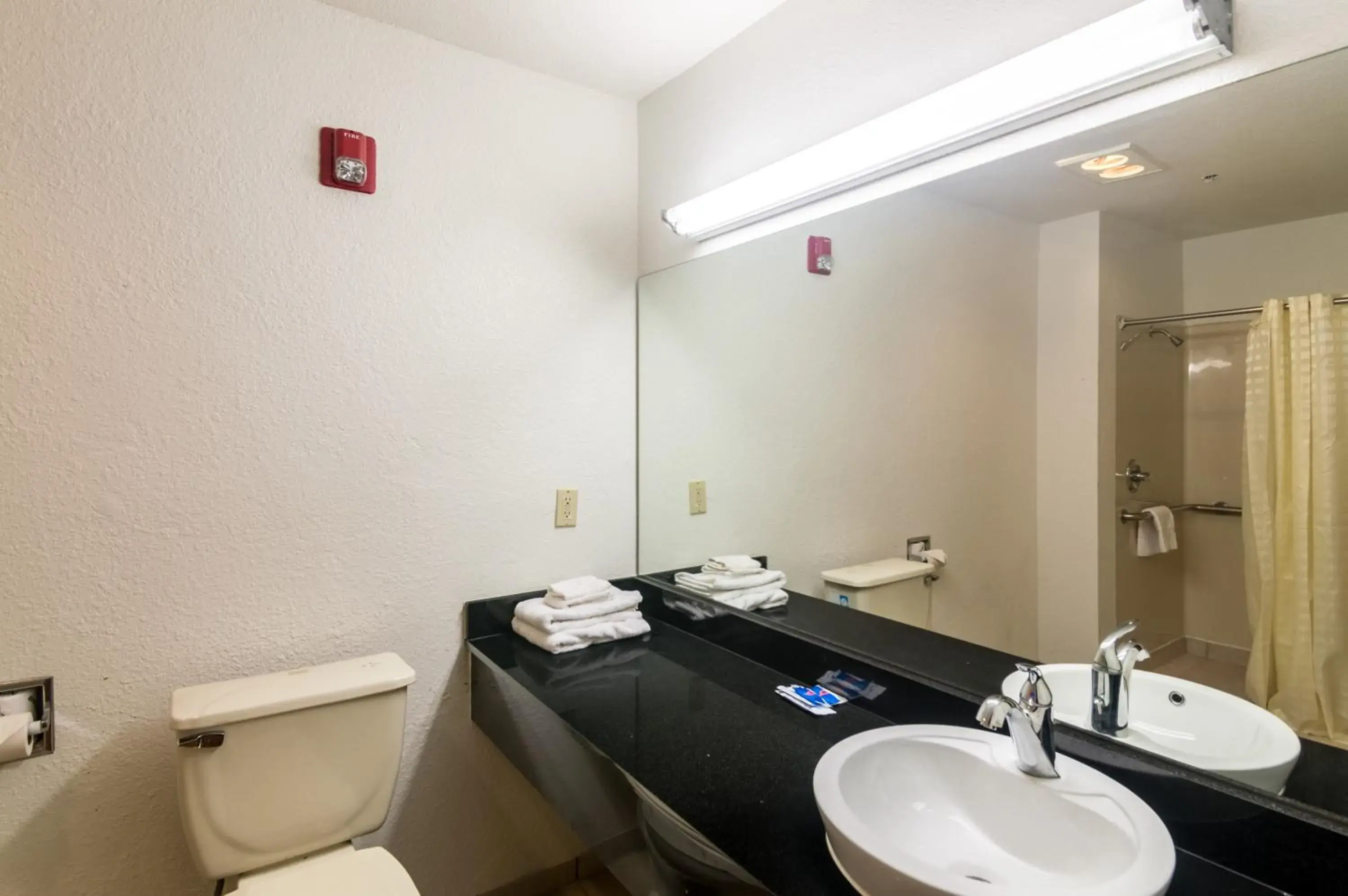 Bathroom in Motel 6-Oklahoma City, OK