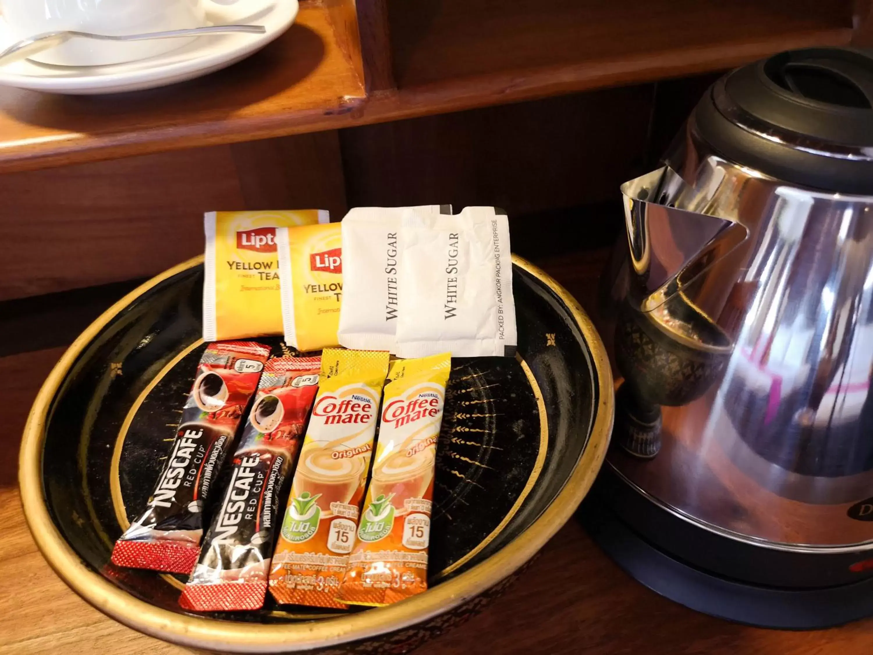 Coffee/tea facilities in Okay Palace Hotel