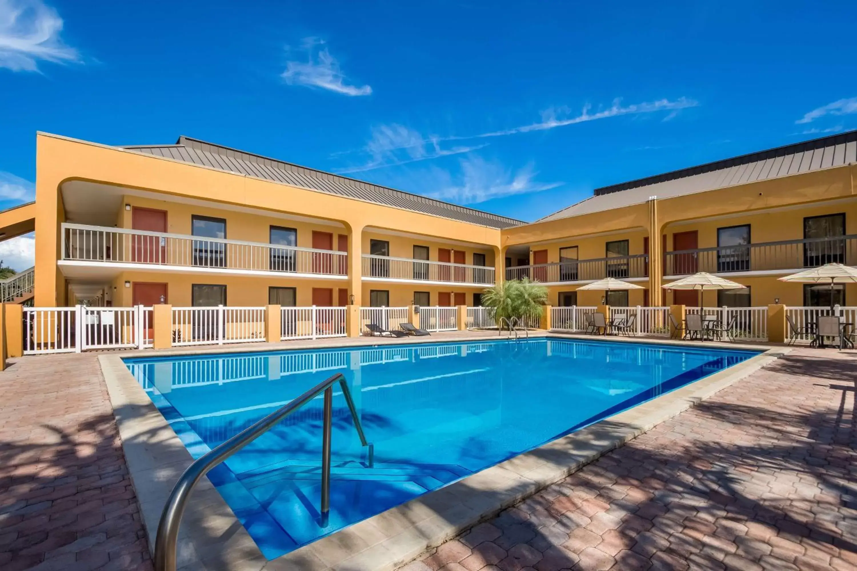Pool view, Swimming Pool in SureStay Hotel by Best Western St Pete Clearwater Airport