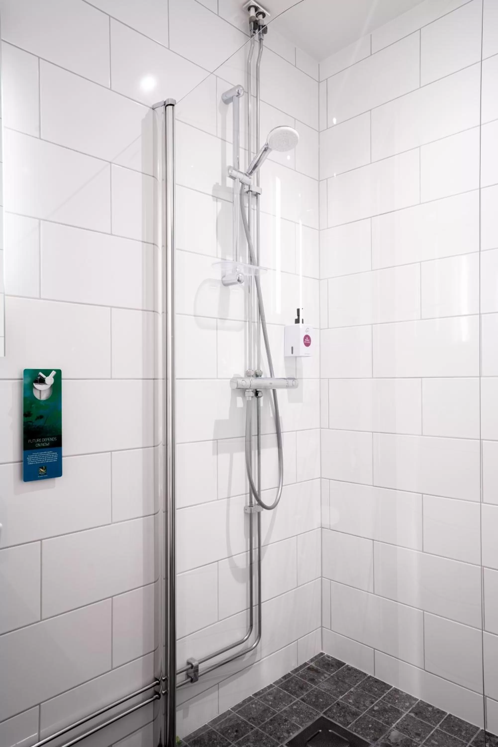 Shower in Quality Hotel Park Södertälje City