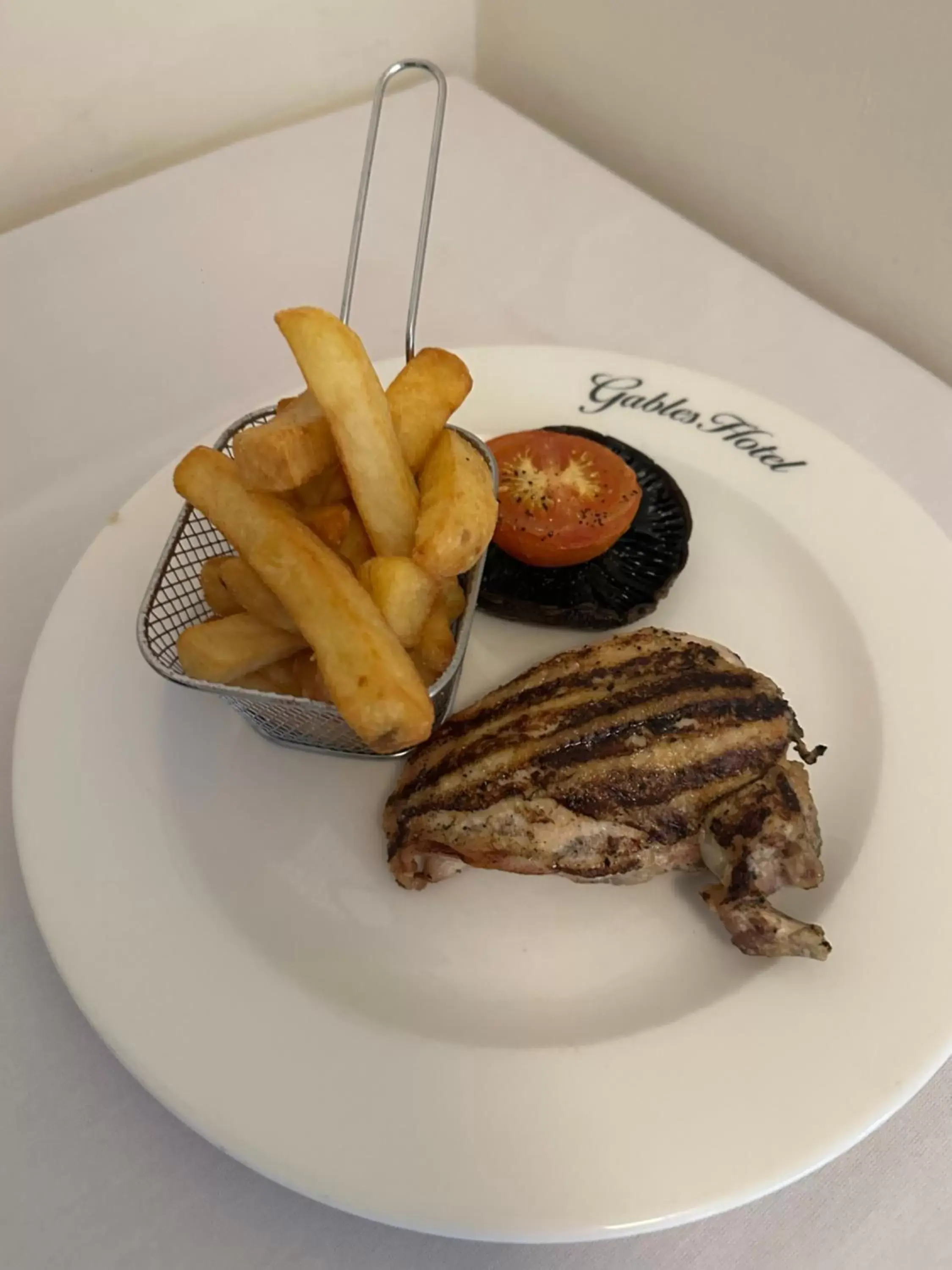 Food in The Gables Hotel