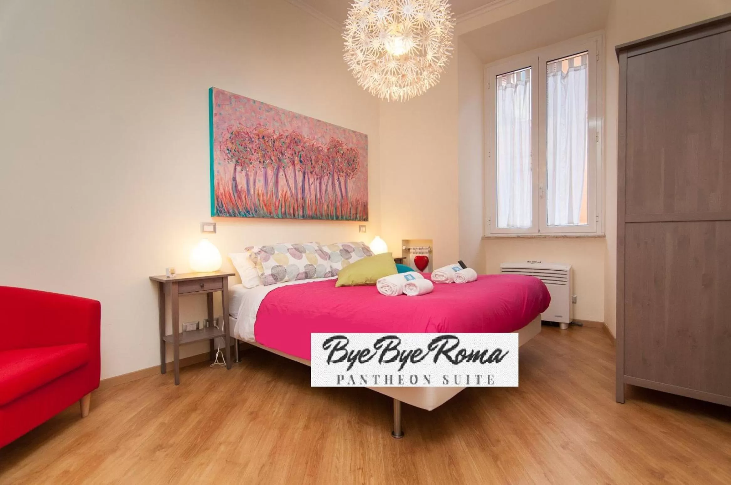 Decorative detail, Bed in Bye Bye Roma Pantheon Suite