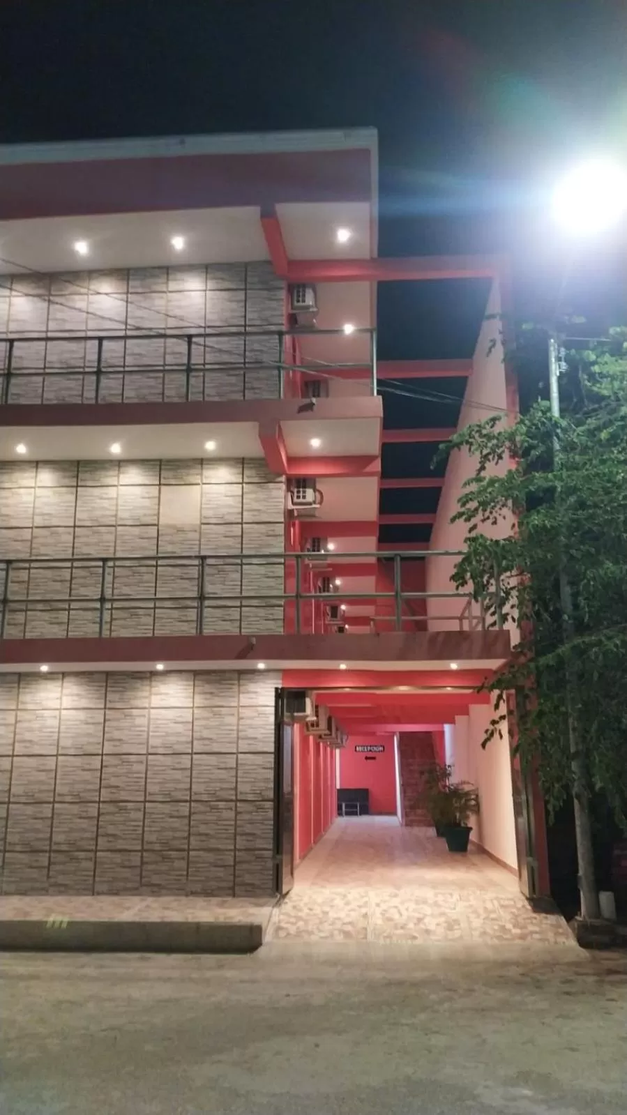 Property building in Hotel Bello Caribe Express