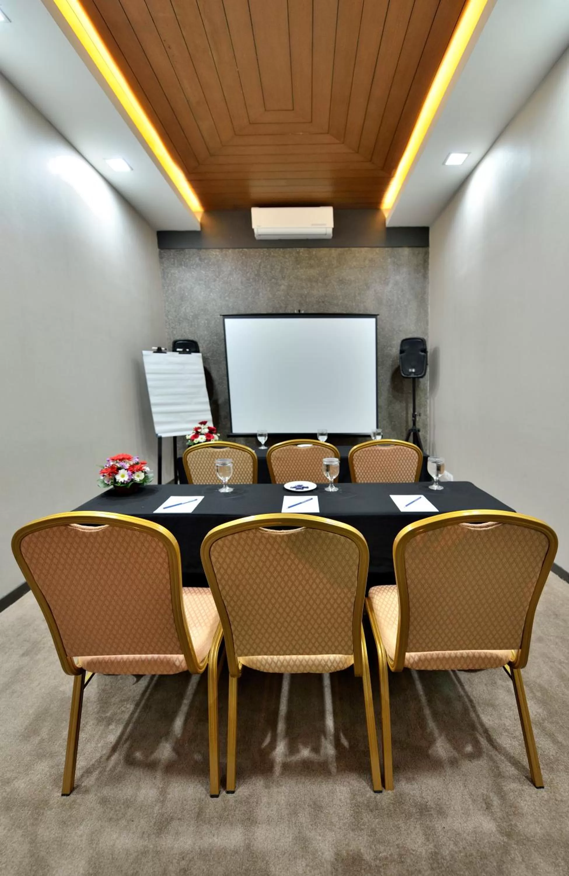 Area and facilities in Serela Merdeka by KAGUM Hotels