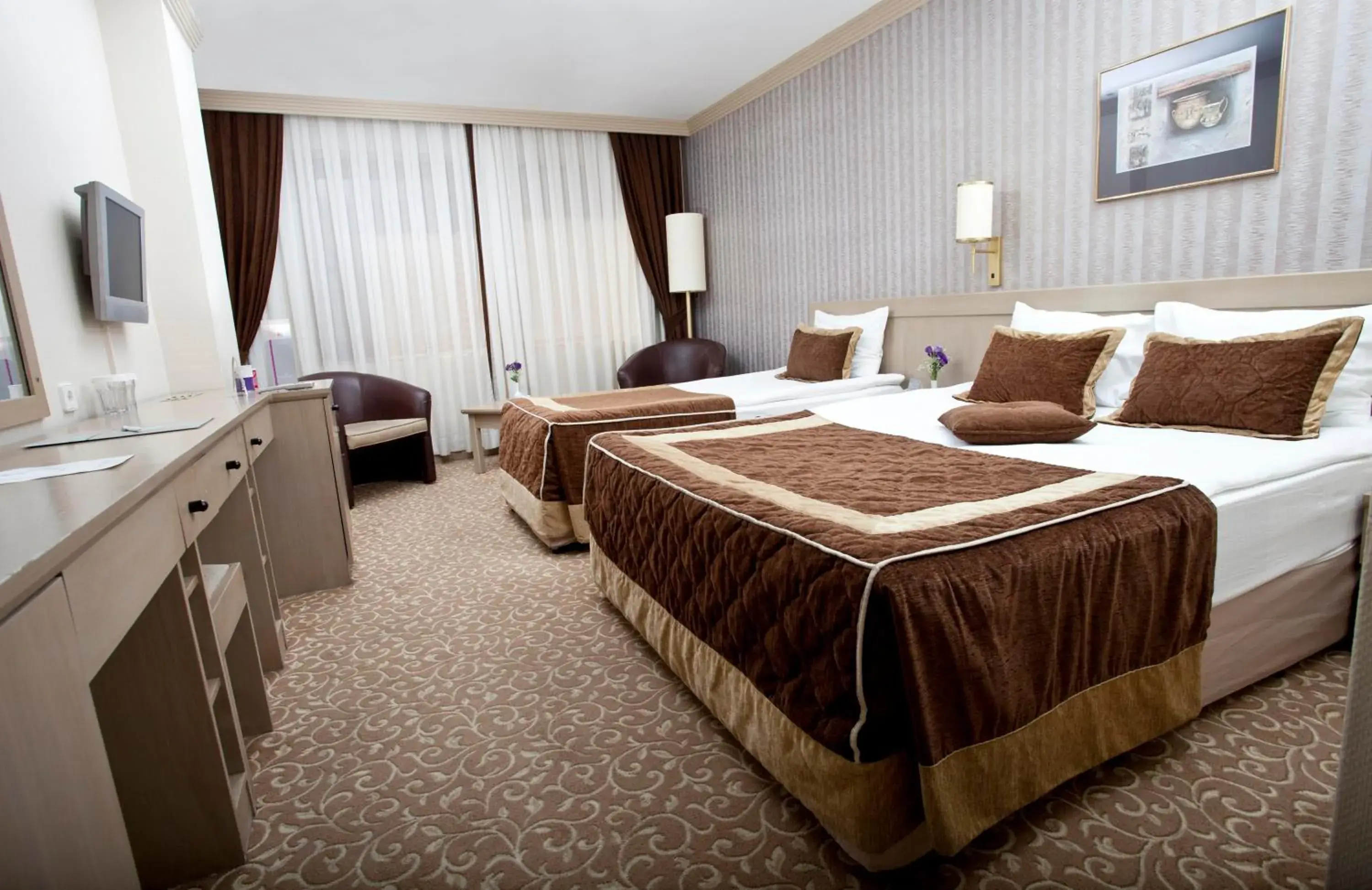 Photo of the whole room, Bed in Sergah Hotel