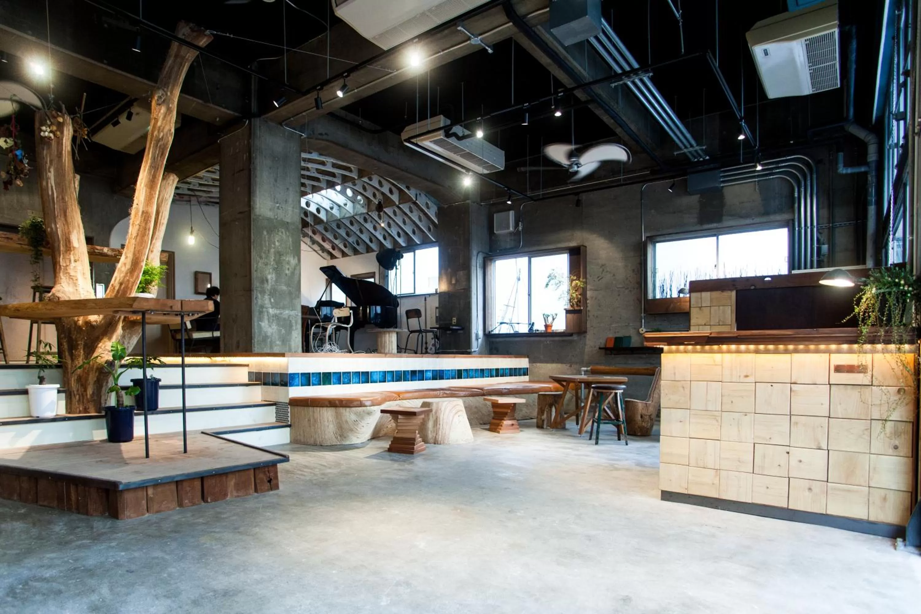 Lobby or reception in Nui. HOSTEL & BAR LOUNGE