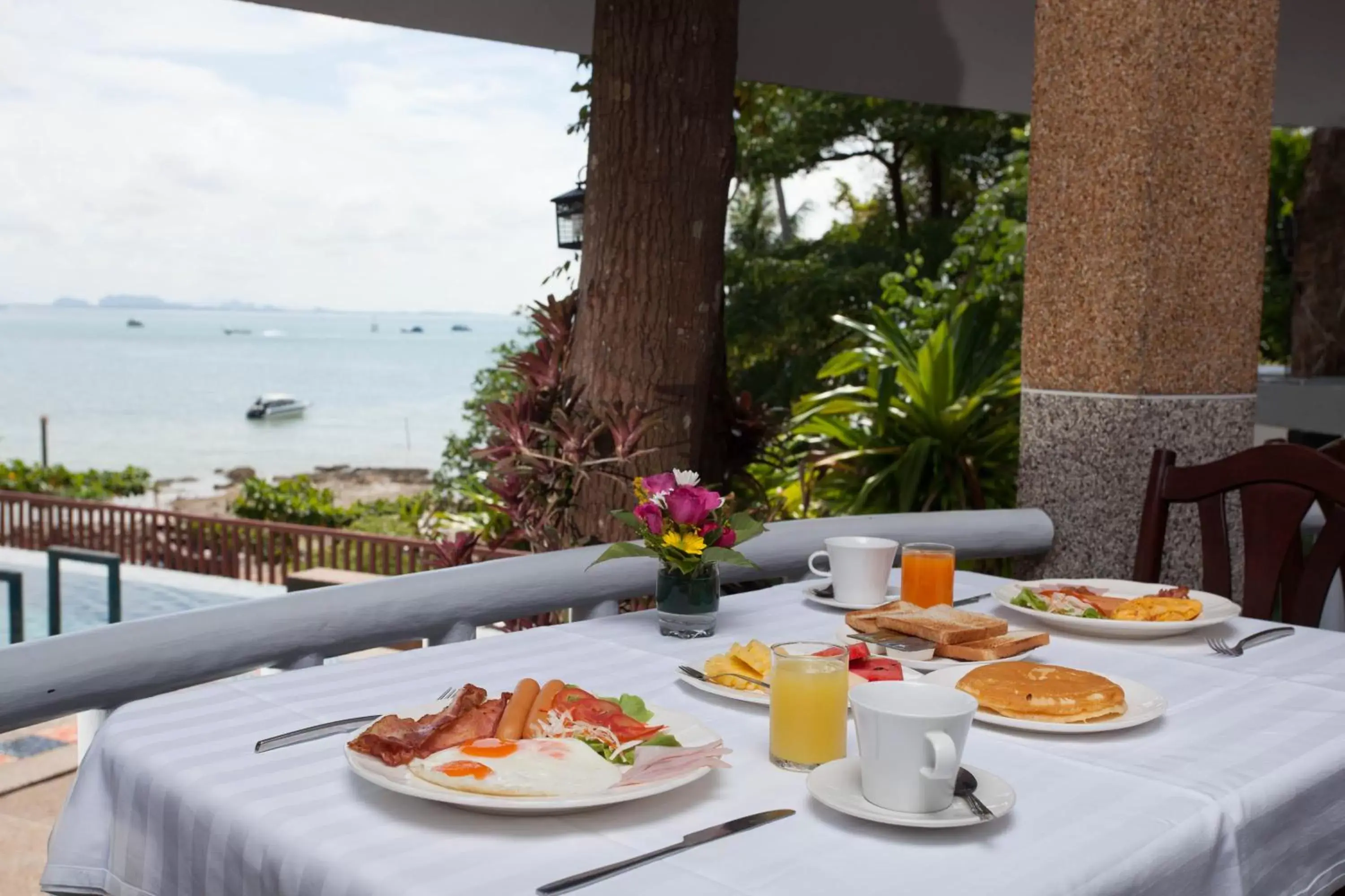 Continental breakfast in Arawan Krabi Beach Resort