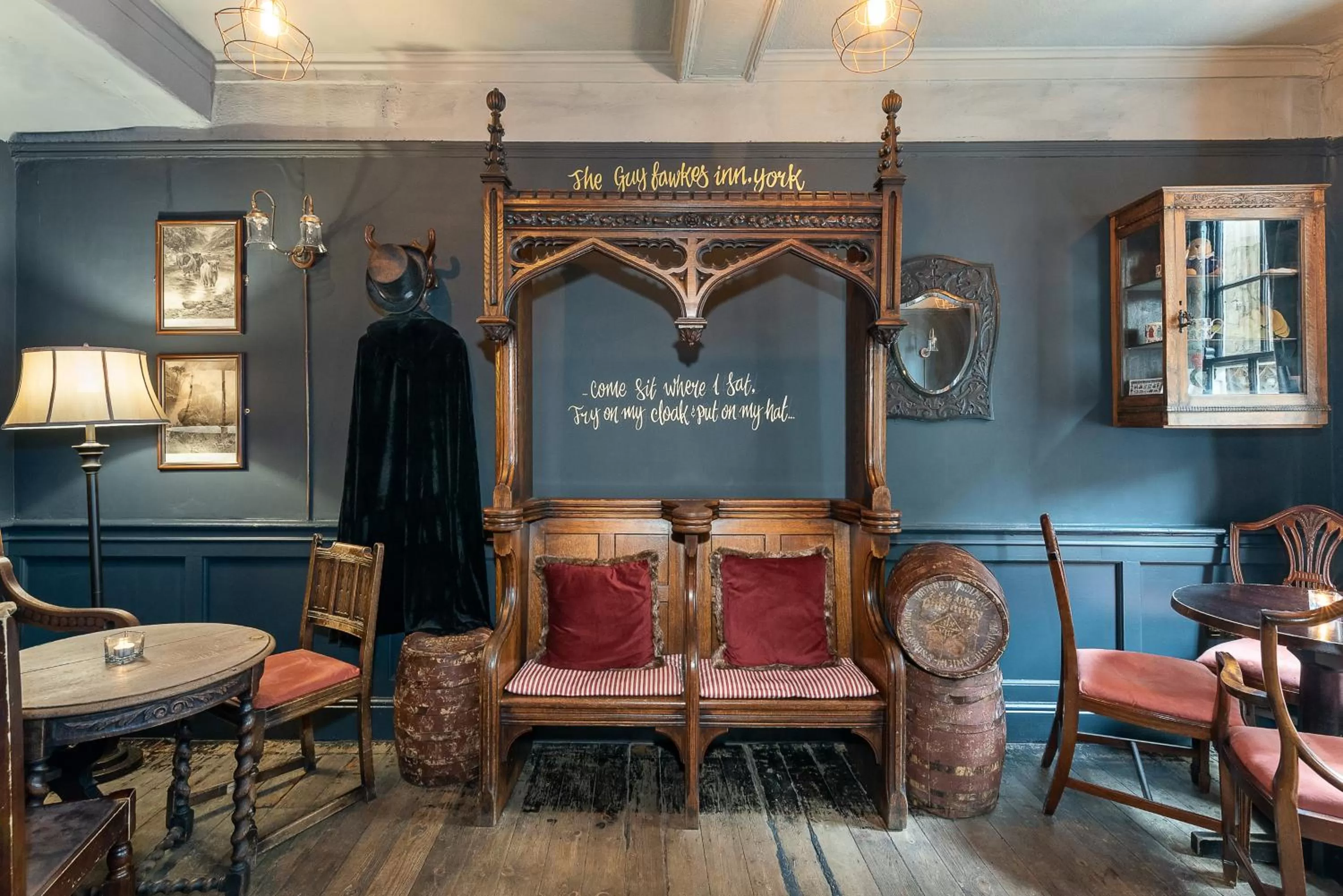 Day in Guy Fawkes Inn