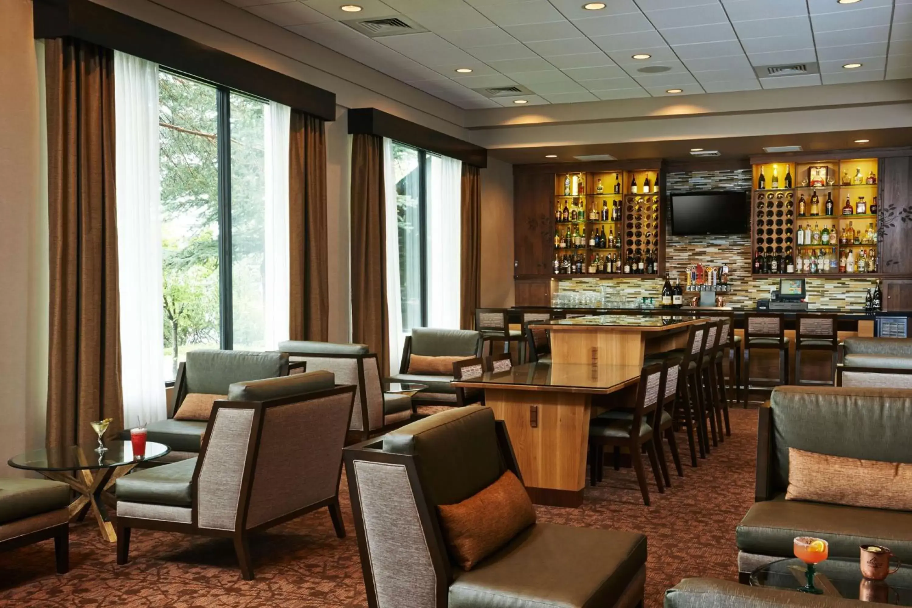 Lobby or reception, Lounge/Bar in DoubleTree by Hilton Hotel Flagstaff