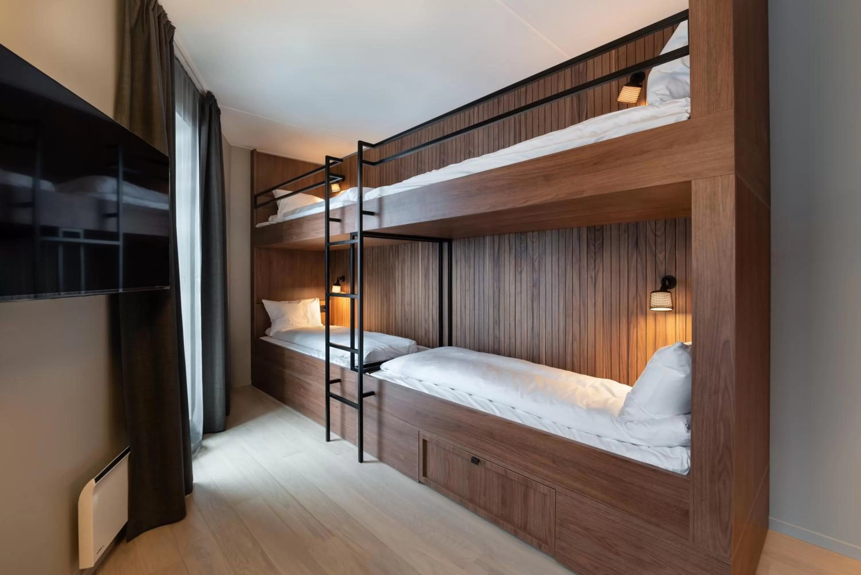 bunk bed, Bed in Quality Hotel River Station